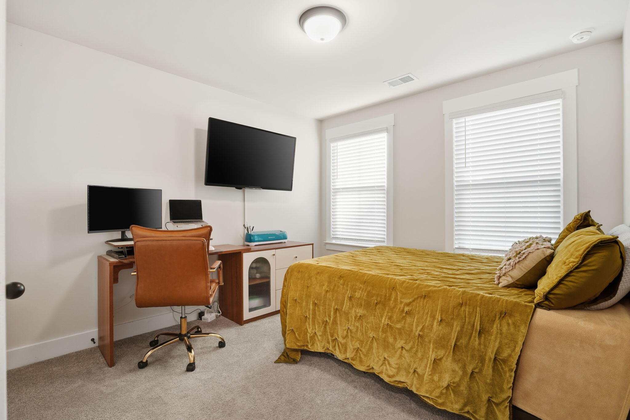 5106 Park Creek Avenue