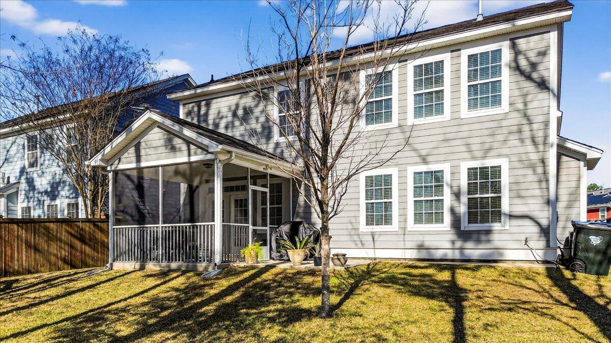 8519 Majestic Street