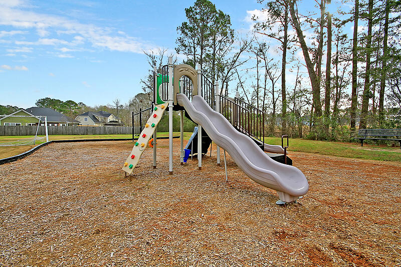 8519 Majestic Street