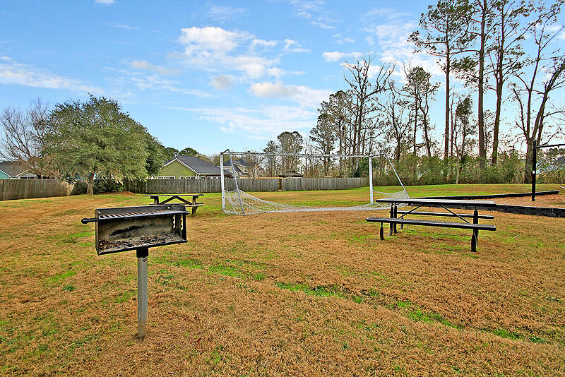 8519 Majestic Street