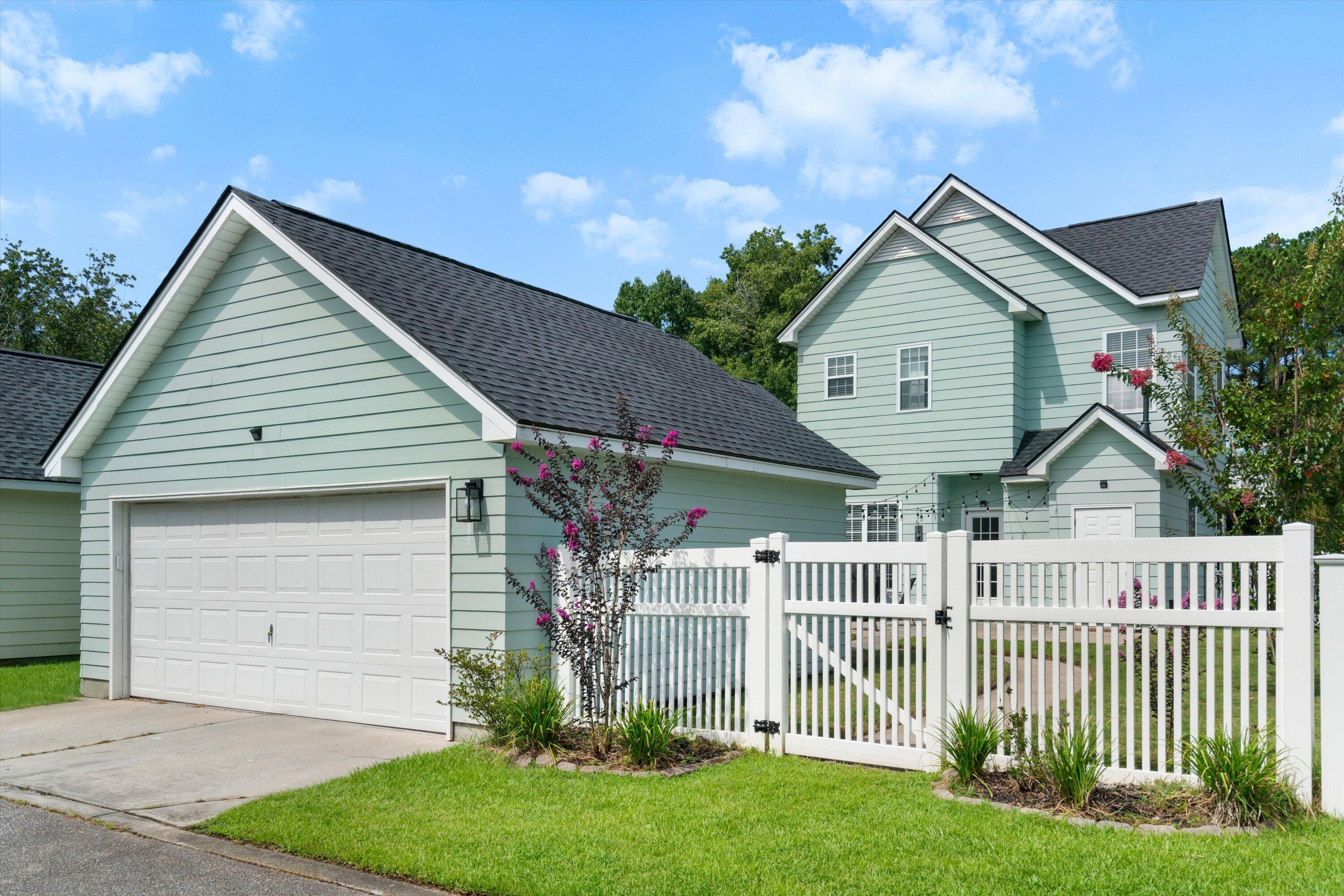 319 Pimpernel Street