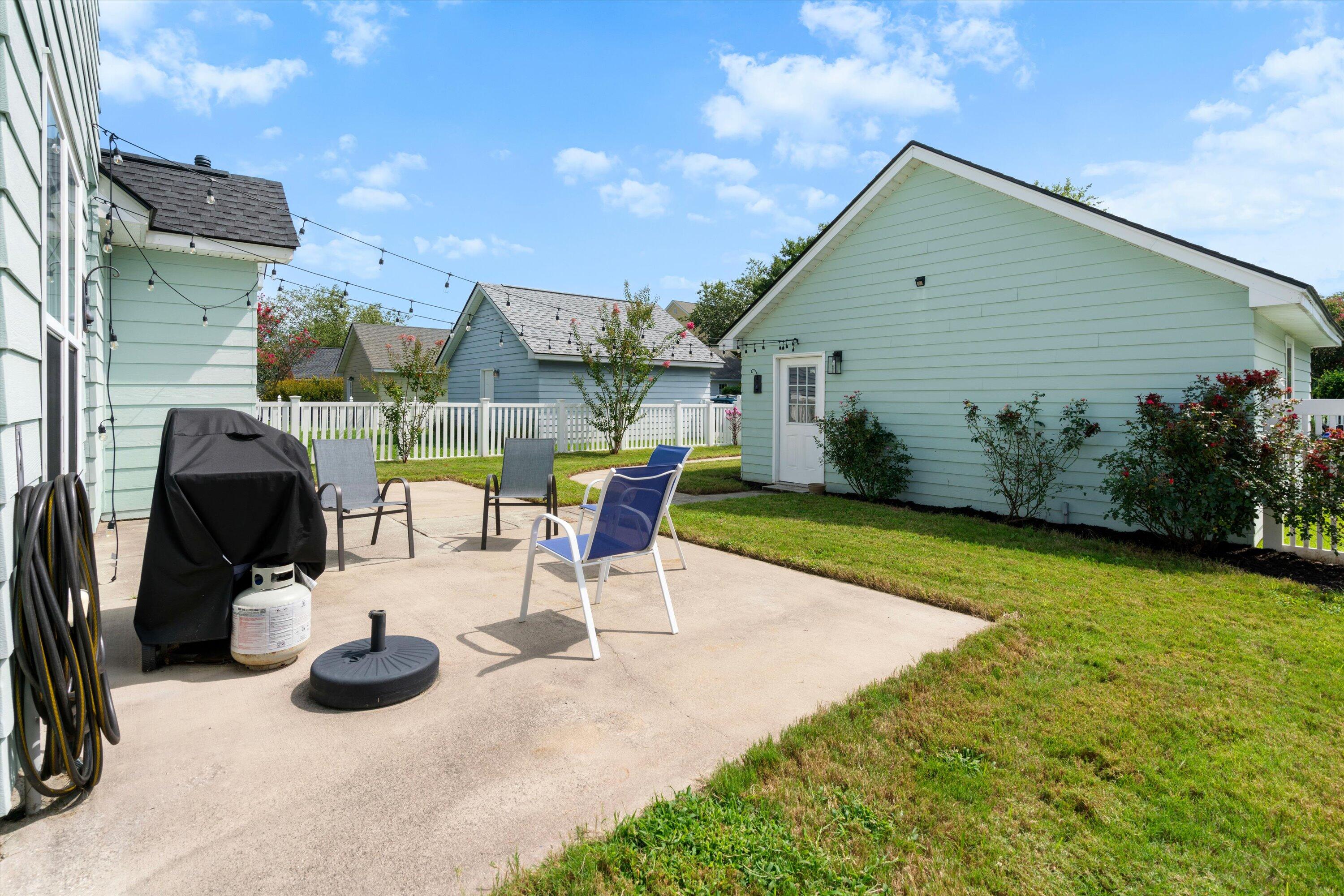 319 Pimpernel Street