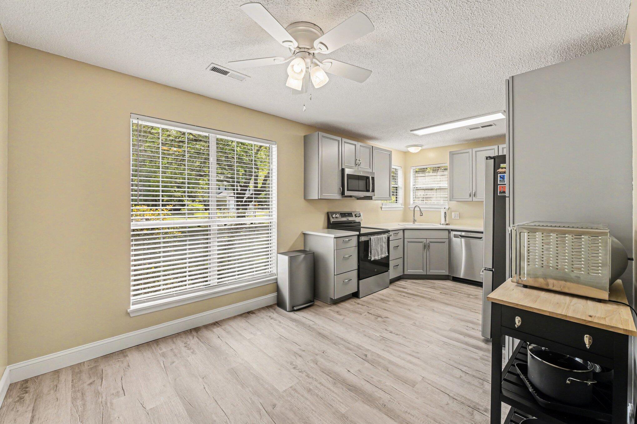 8507 William Moultrie Drive