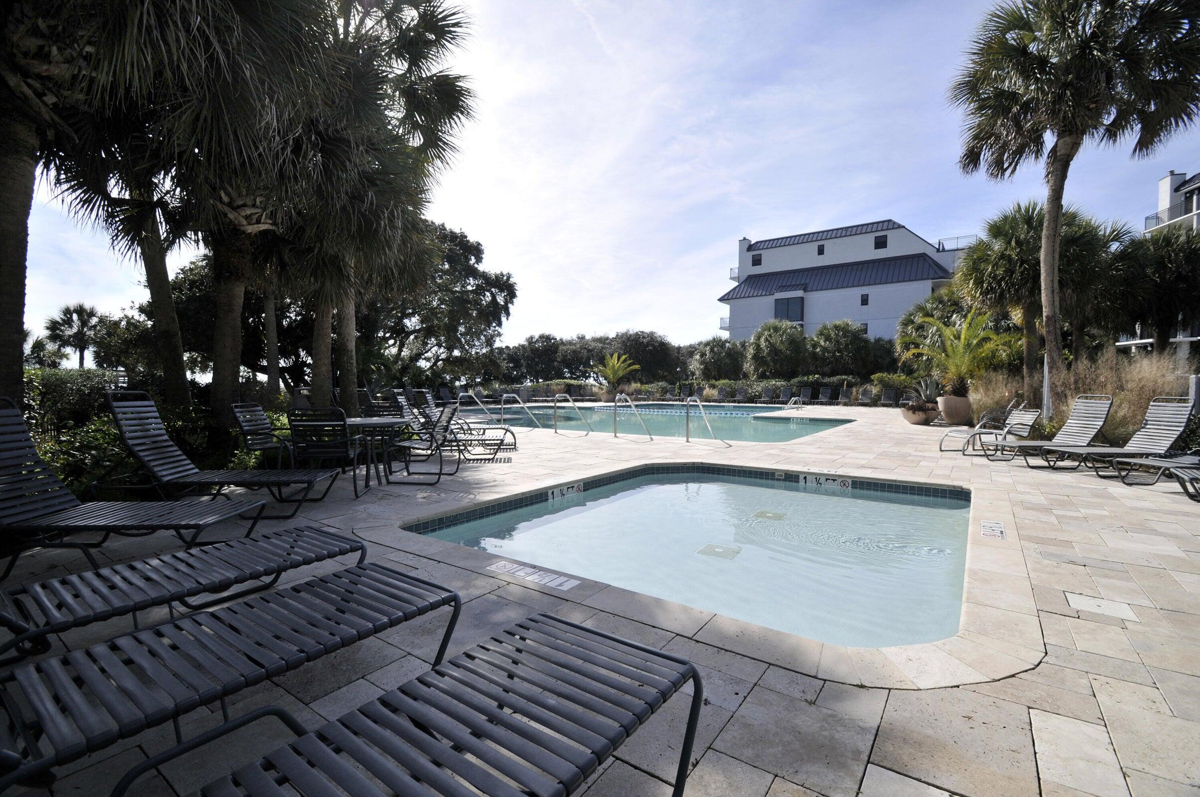7600 Palmetto Drive # 222 Unit: D-222