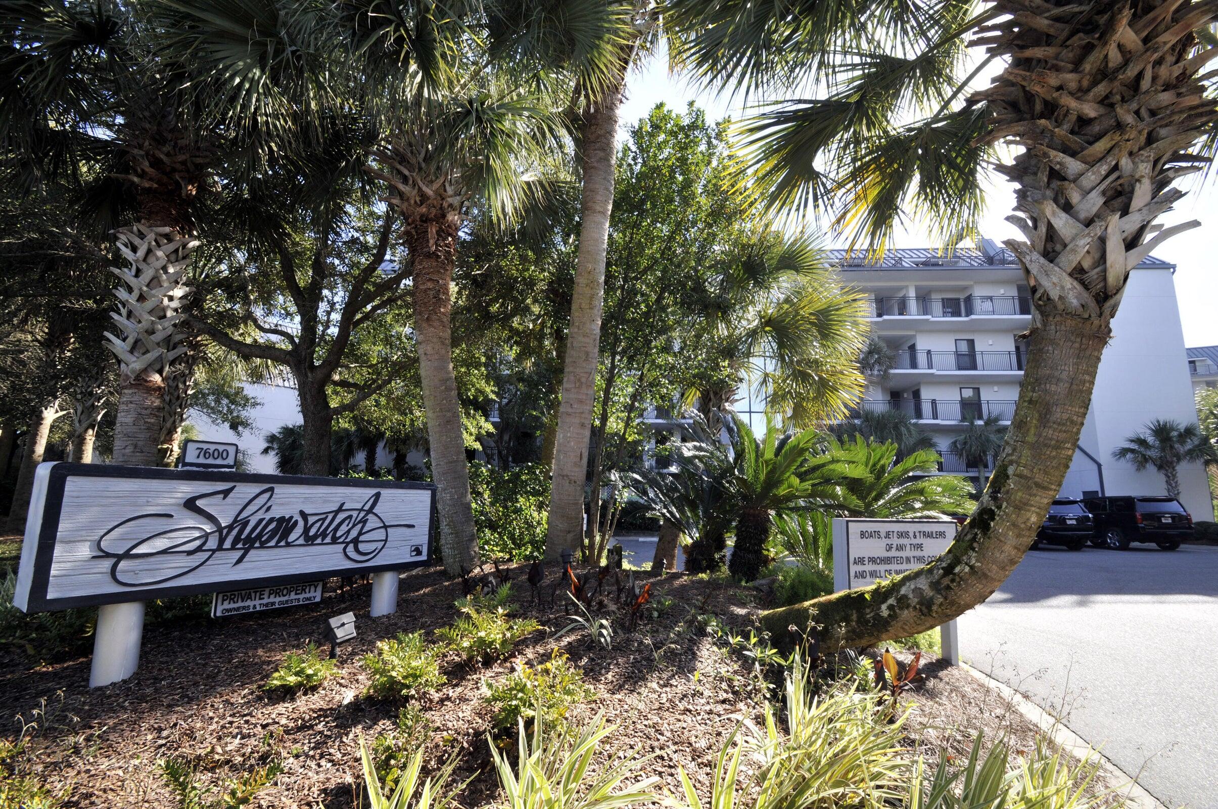 7600 Palmetto Drive # 222 Unit: D-222