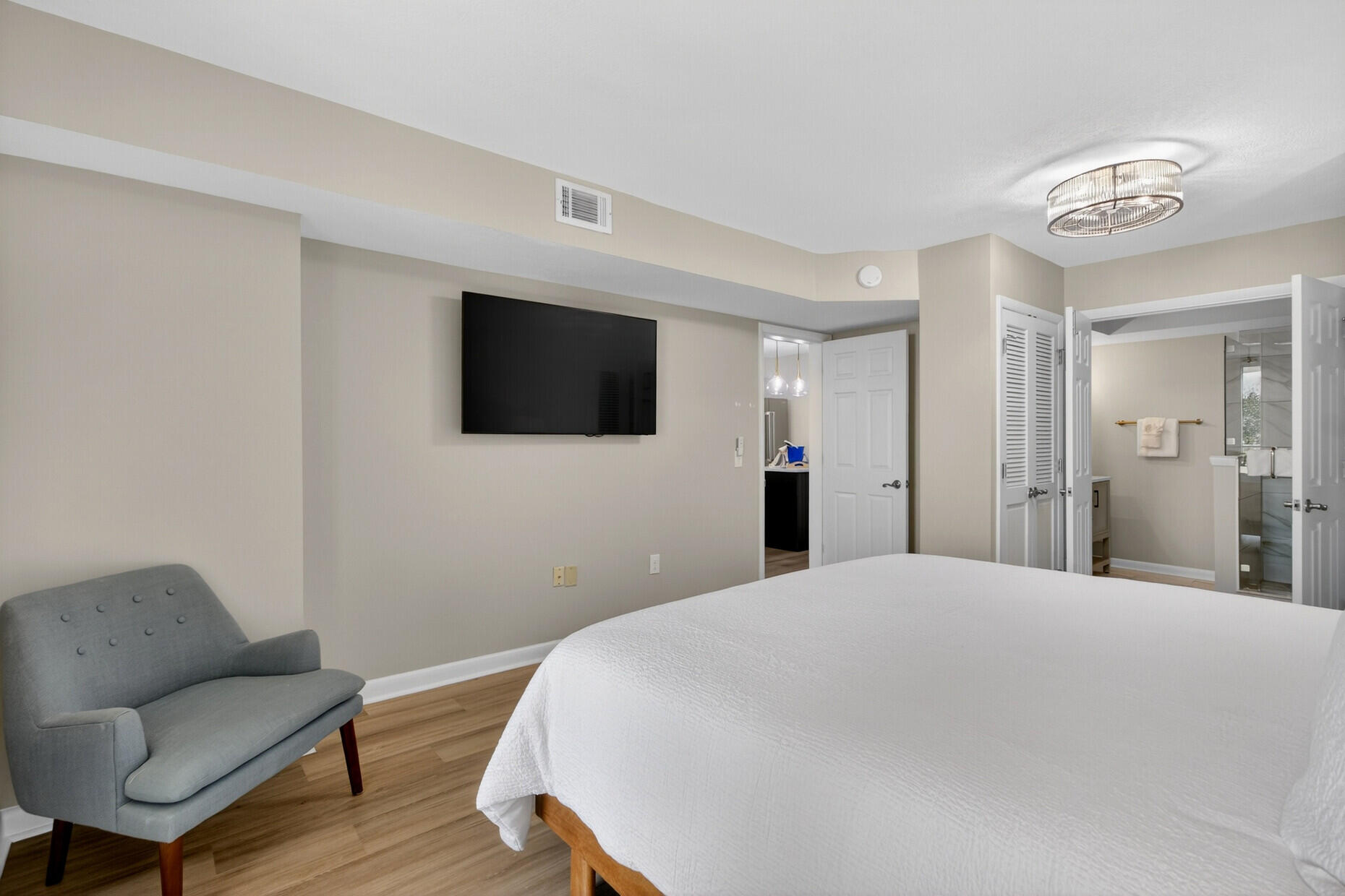 7600 Palmetto Drive # 222 Unit: D-222