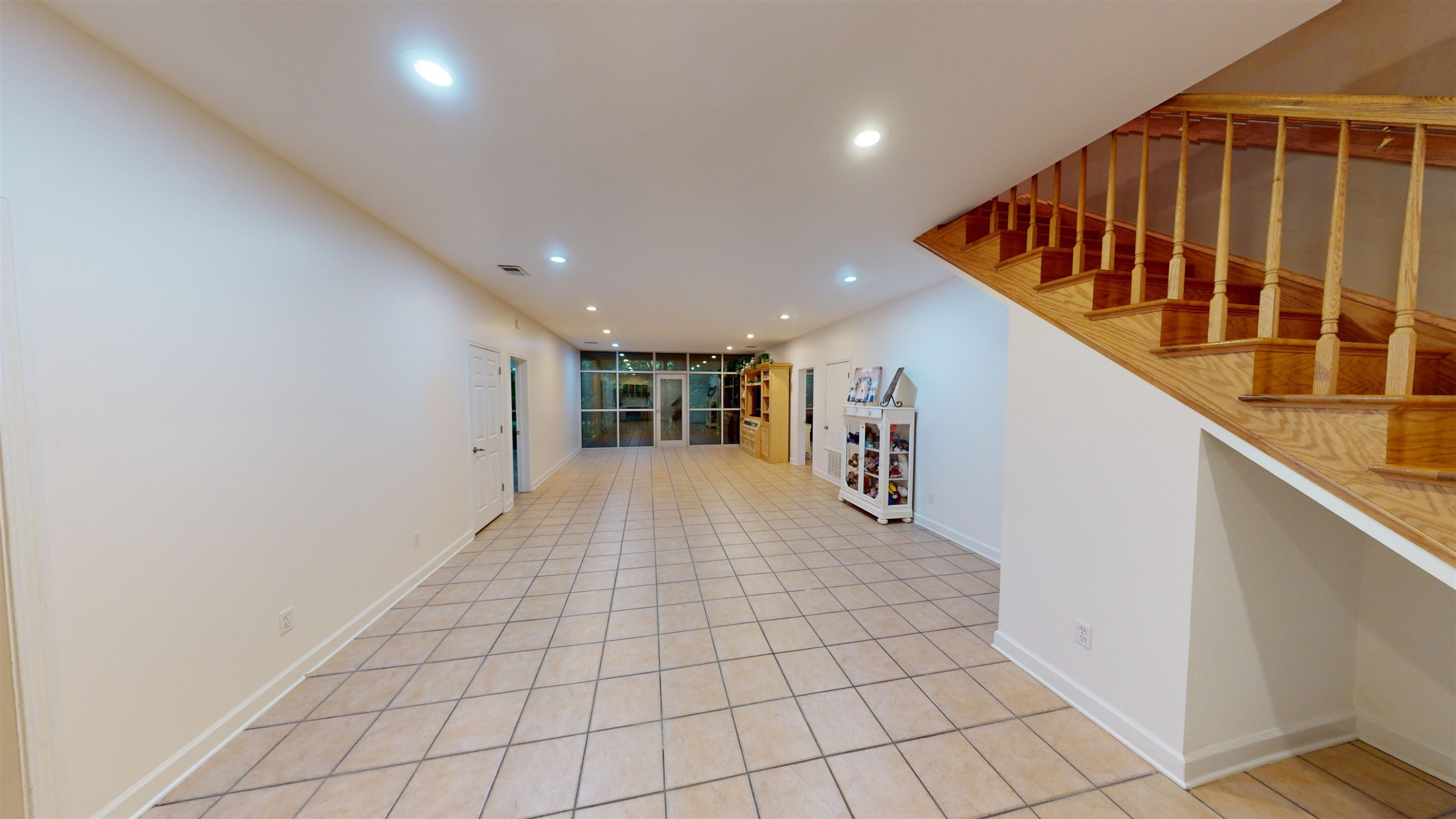835 Oak Ridge Road