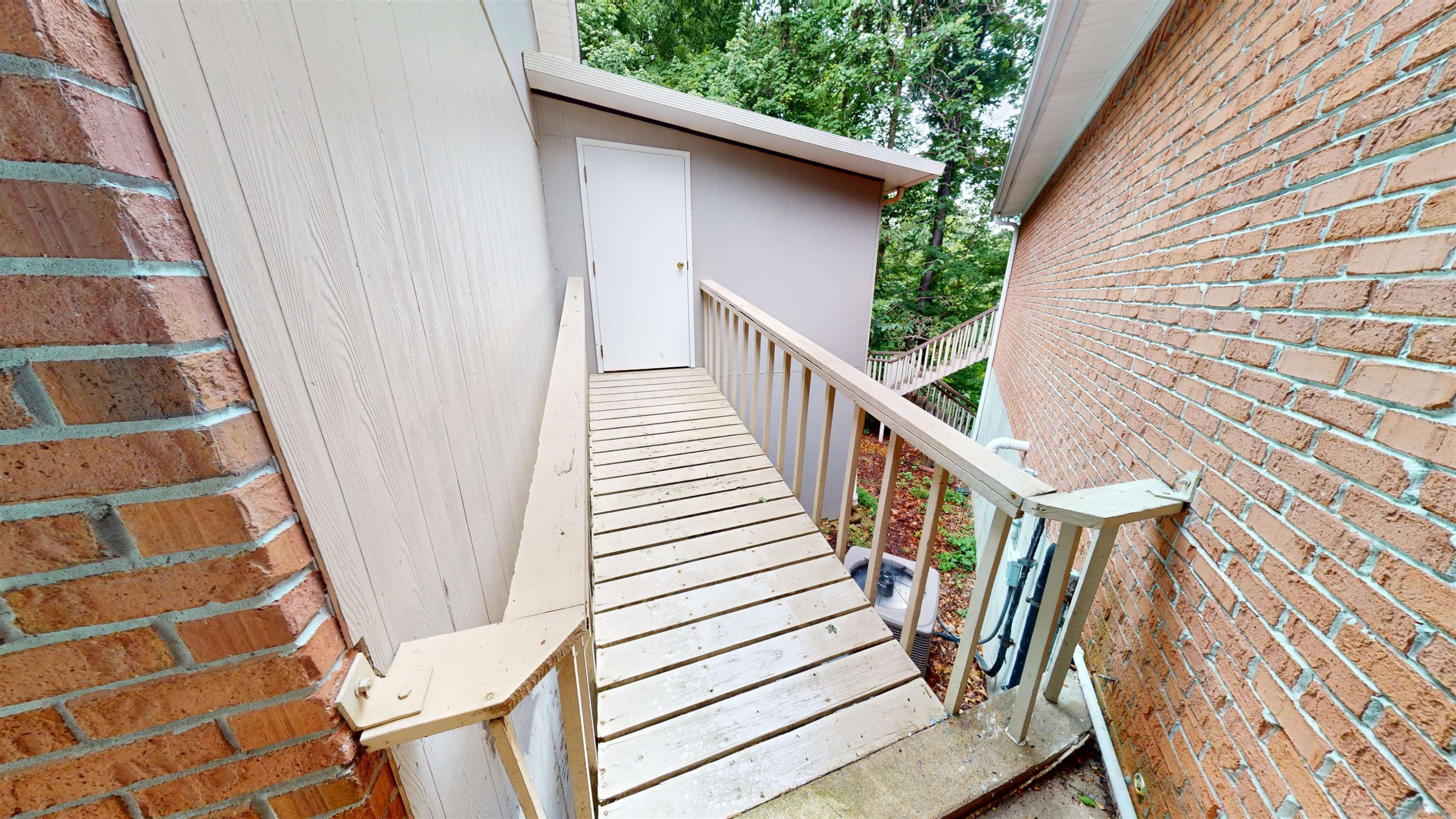 835 Oak Ridge Road