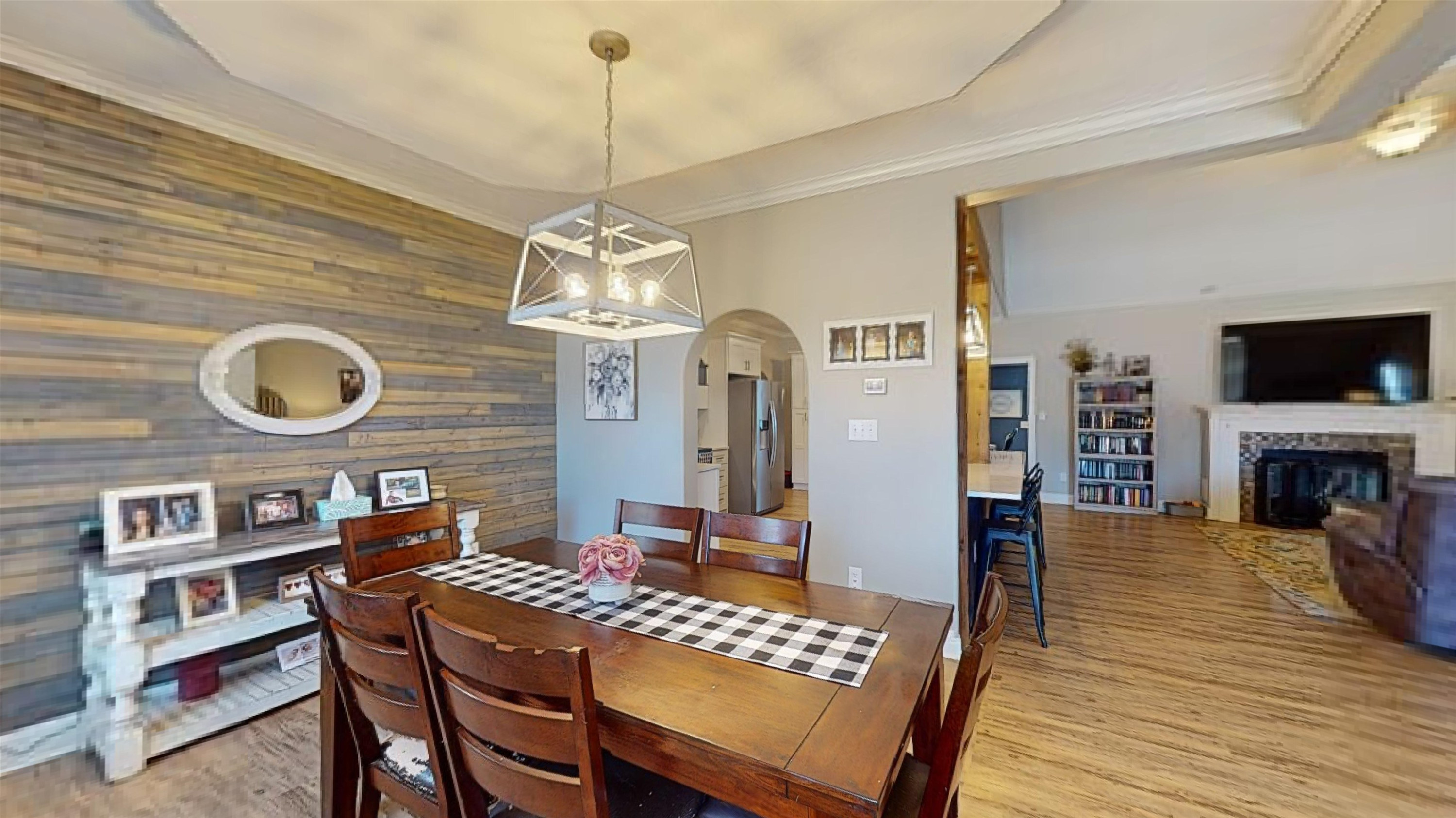 2303 Oakwood Cove