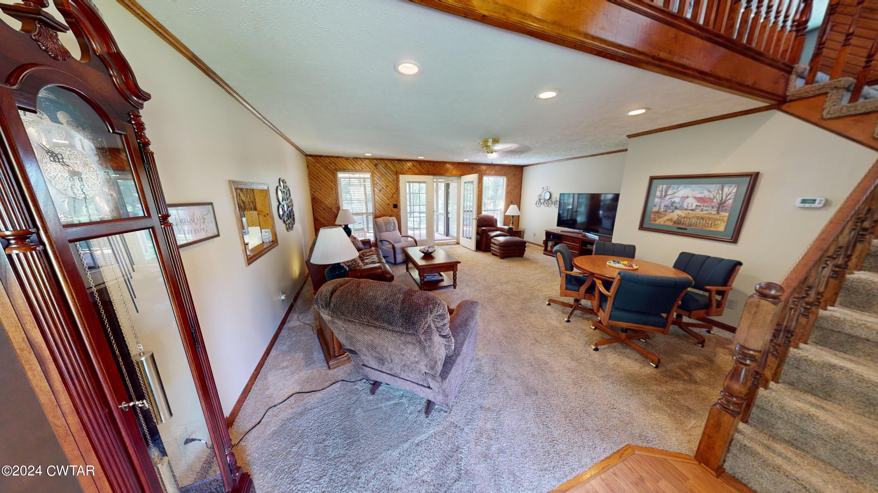 1145 Foxridge Run