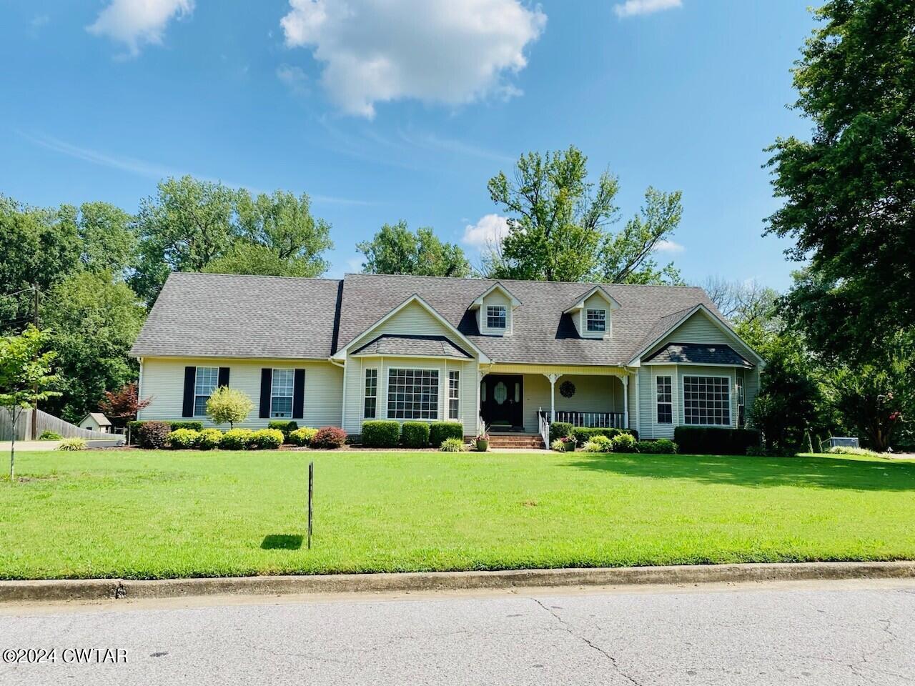 1145 Foxridge Run