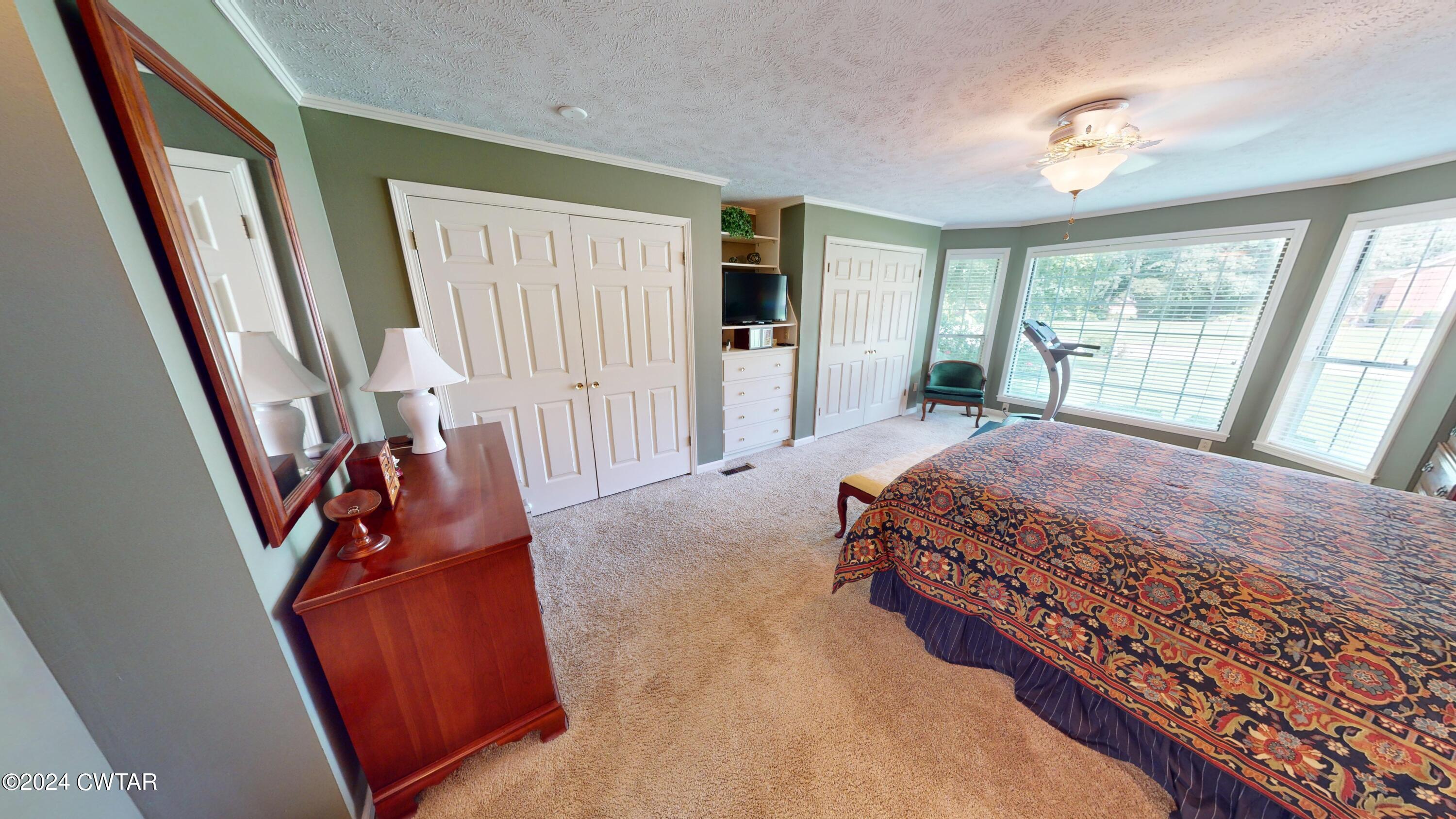 1145 Foxridge Run