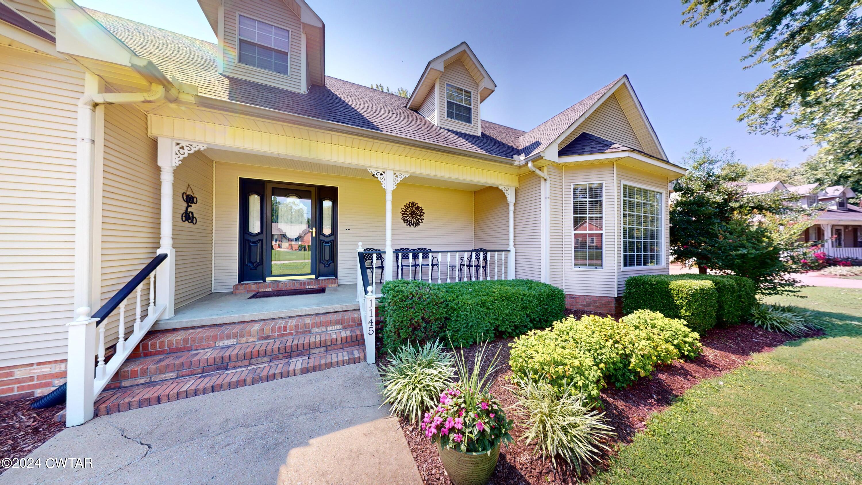 1145 Foxridge Run