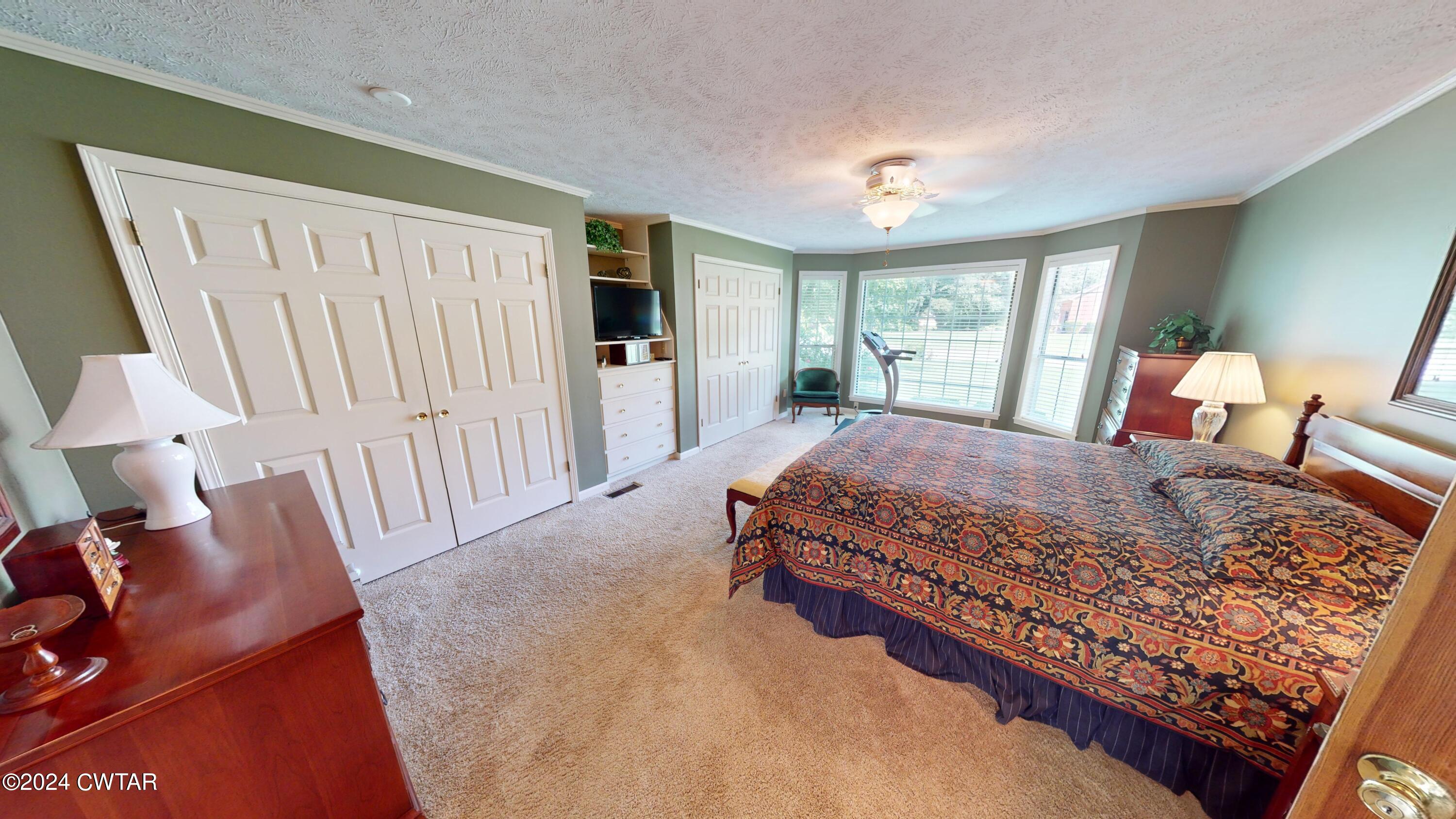 1145 Foxridge Run