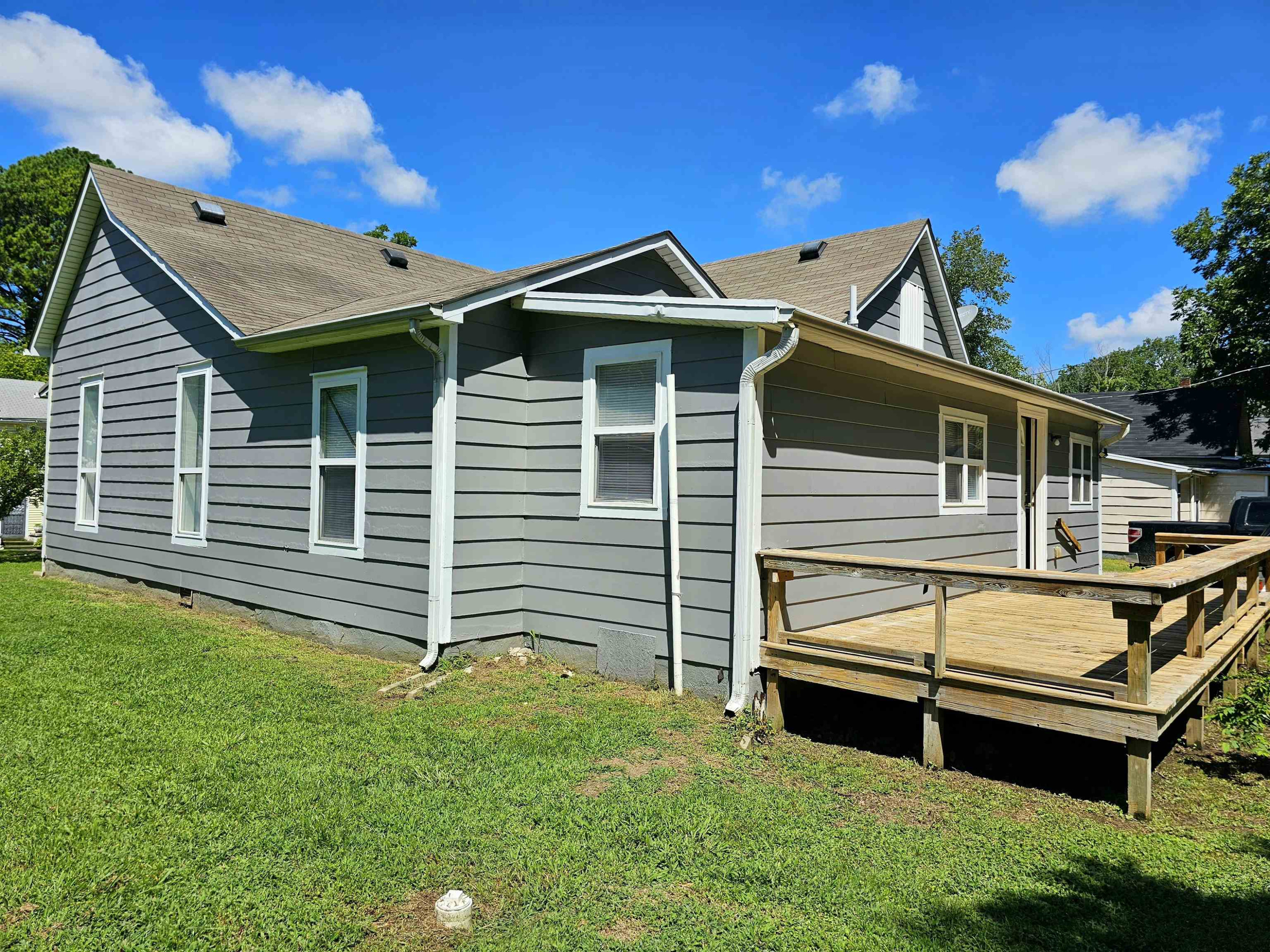 306 Broadway Ave Avenue