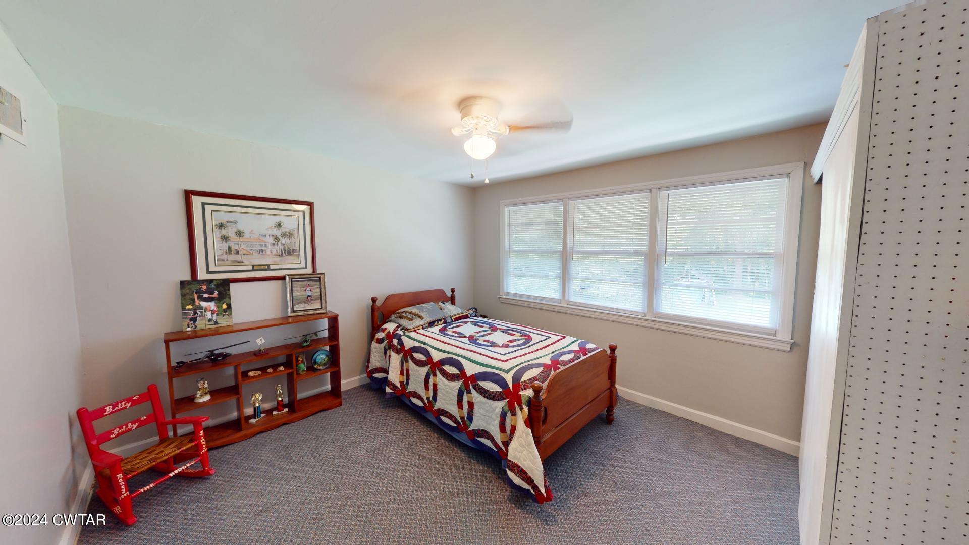 1003 Lake Road
