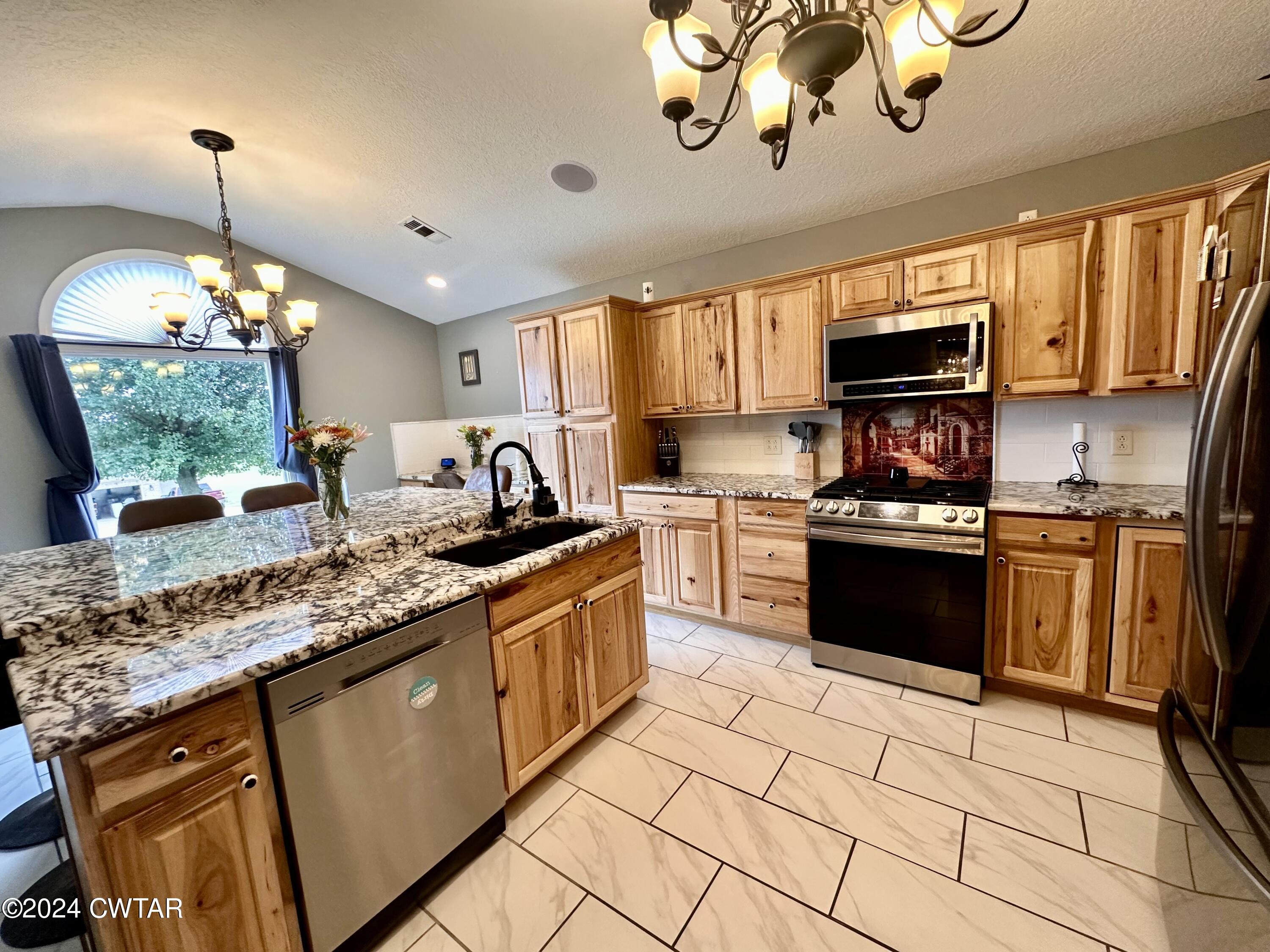 707 Wynridge
