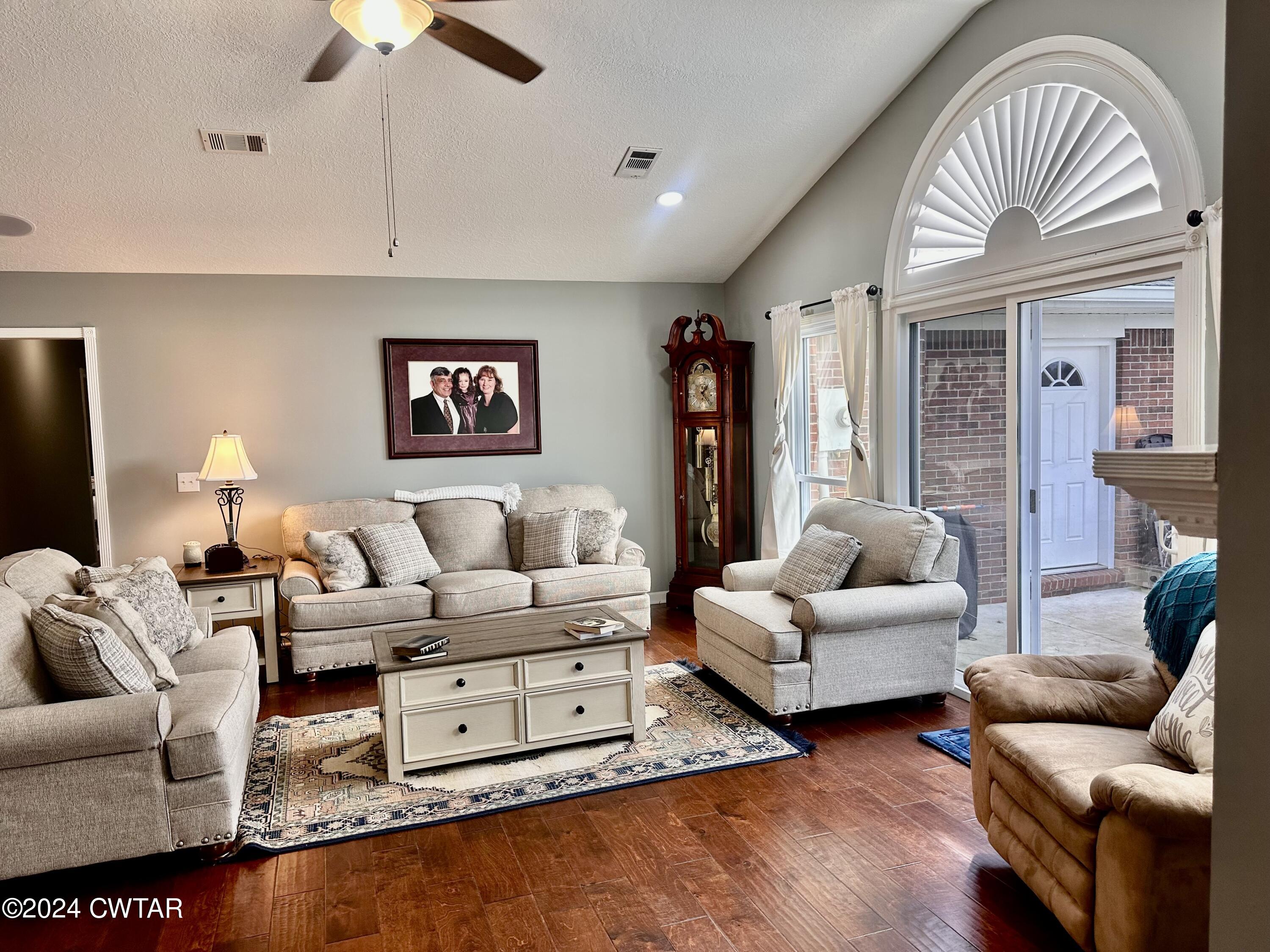 707 Wynridge