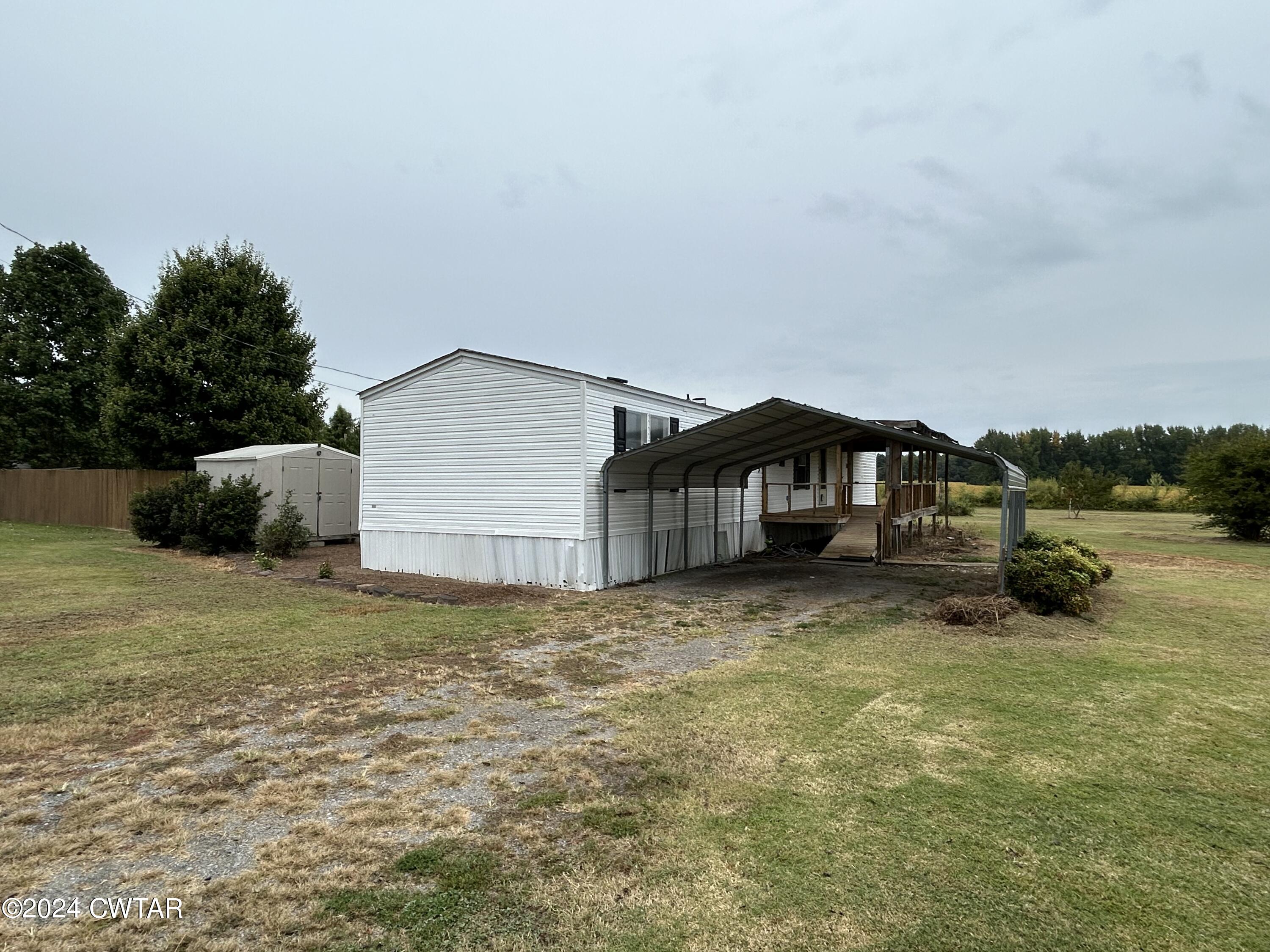 120 Holly Springs Cemetery Road