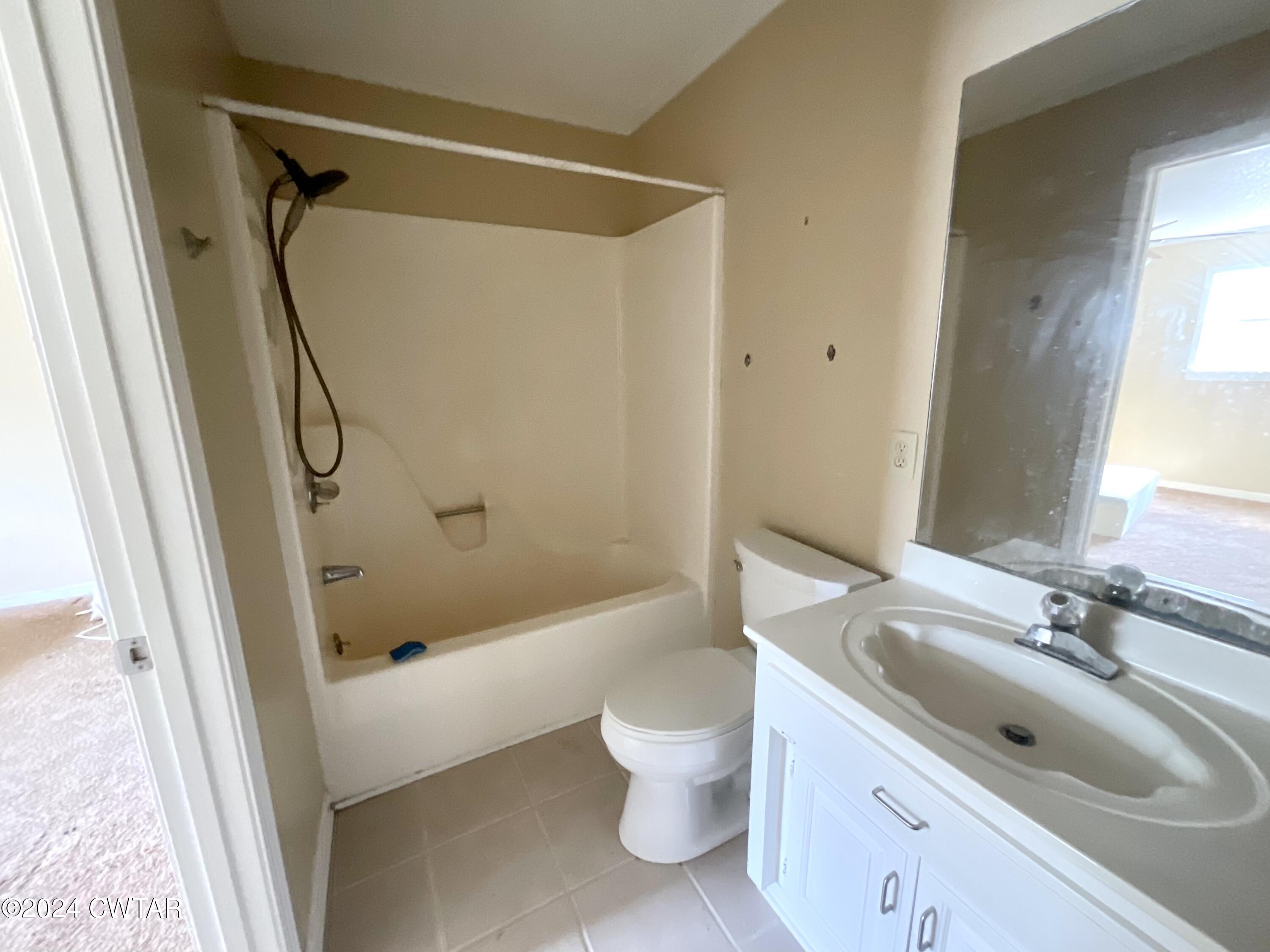 1135 Foxridge