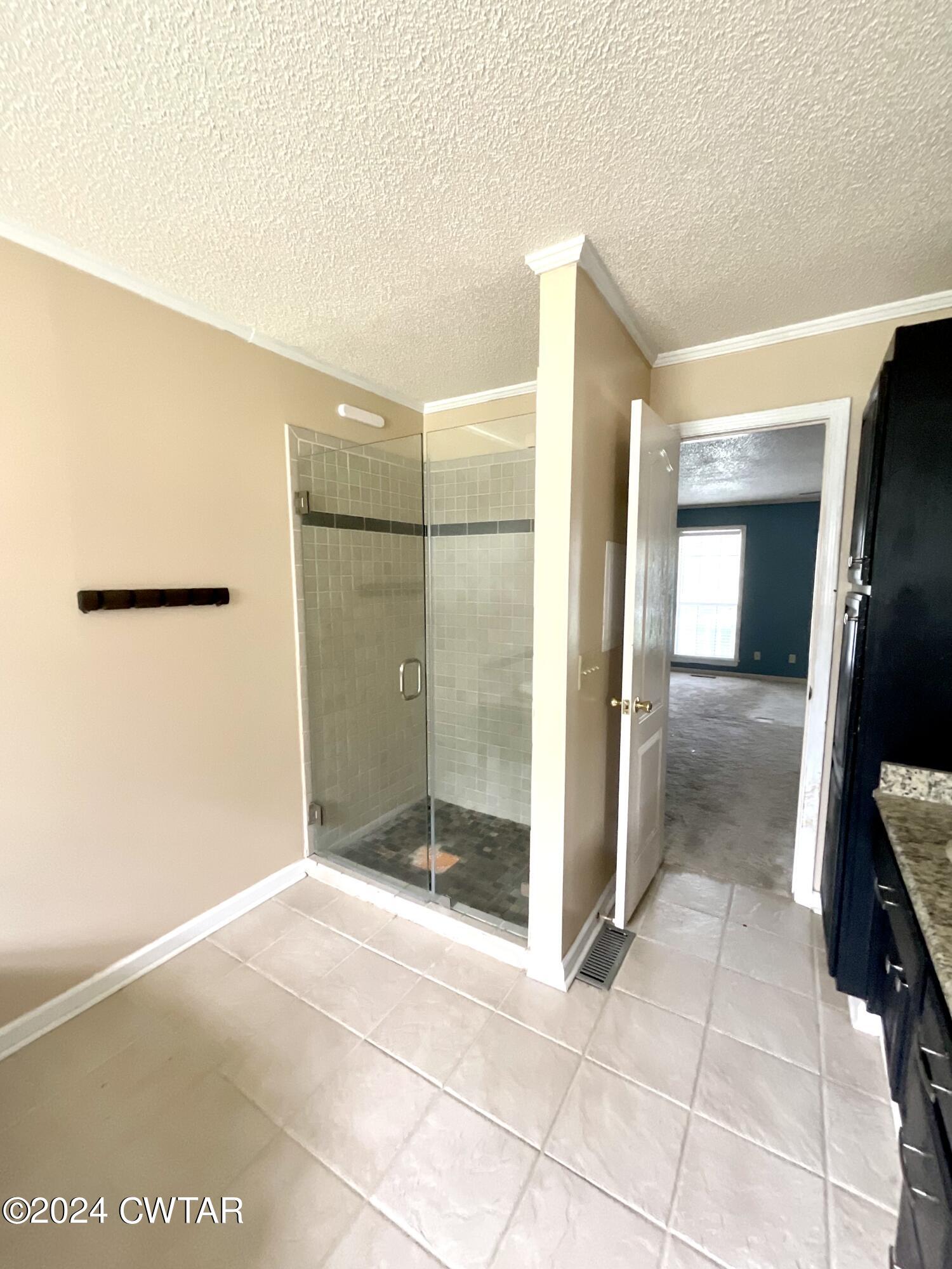 1135 Foxridge