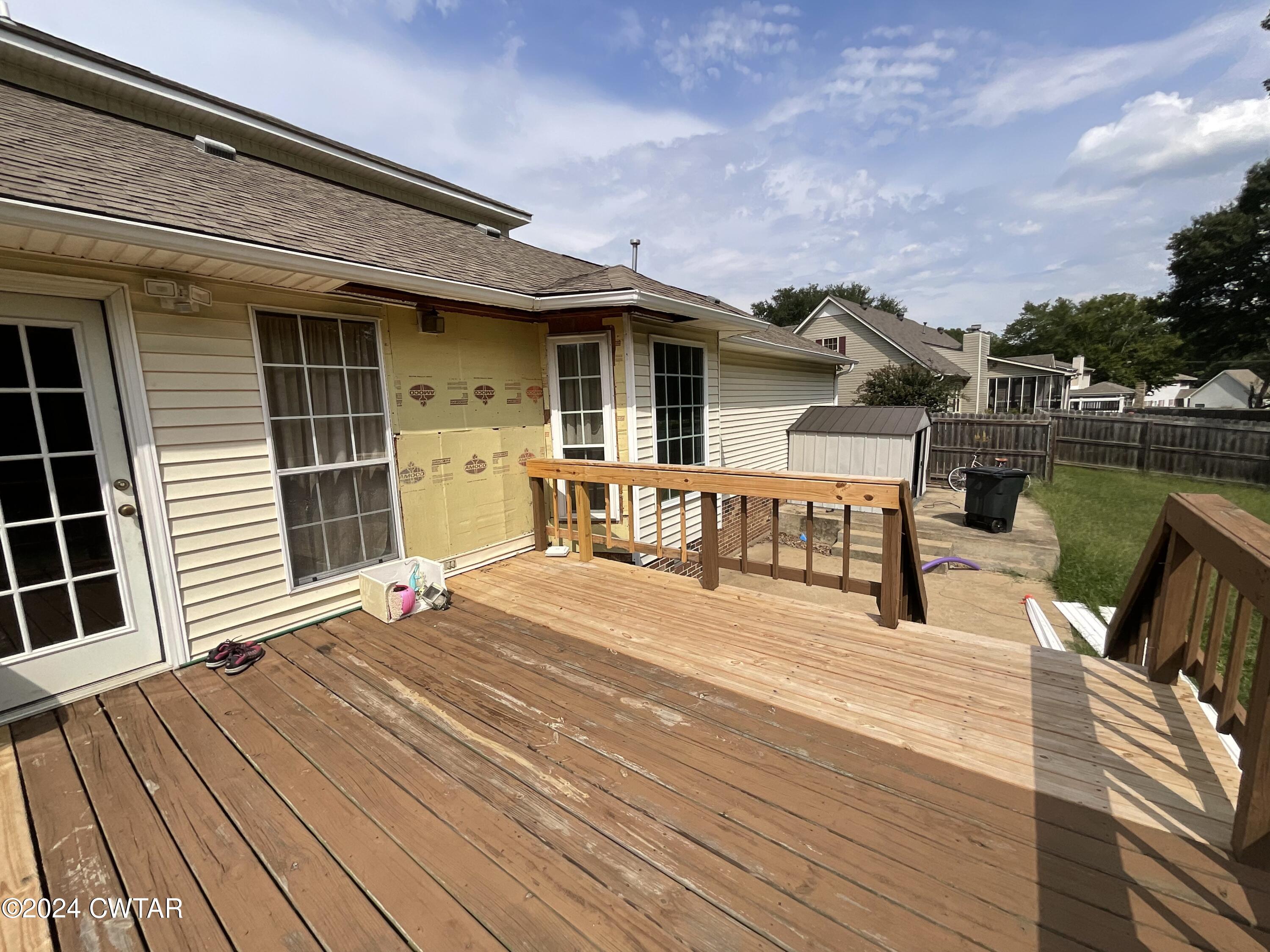 1135 Foxridge