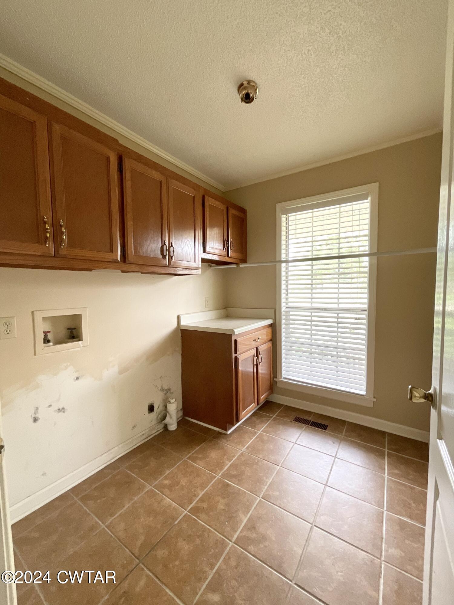 1135 Foxridge