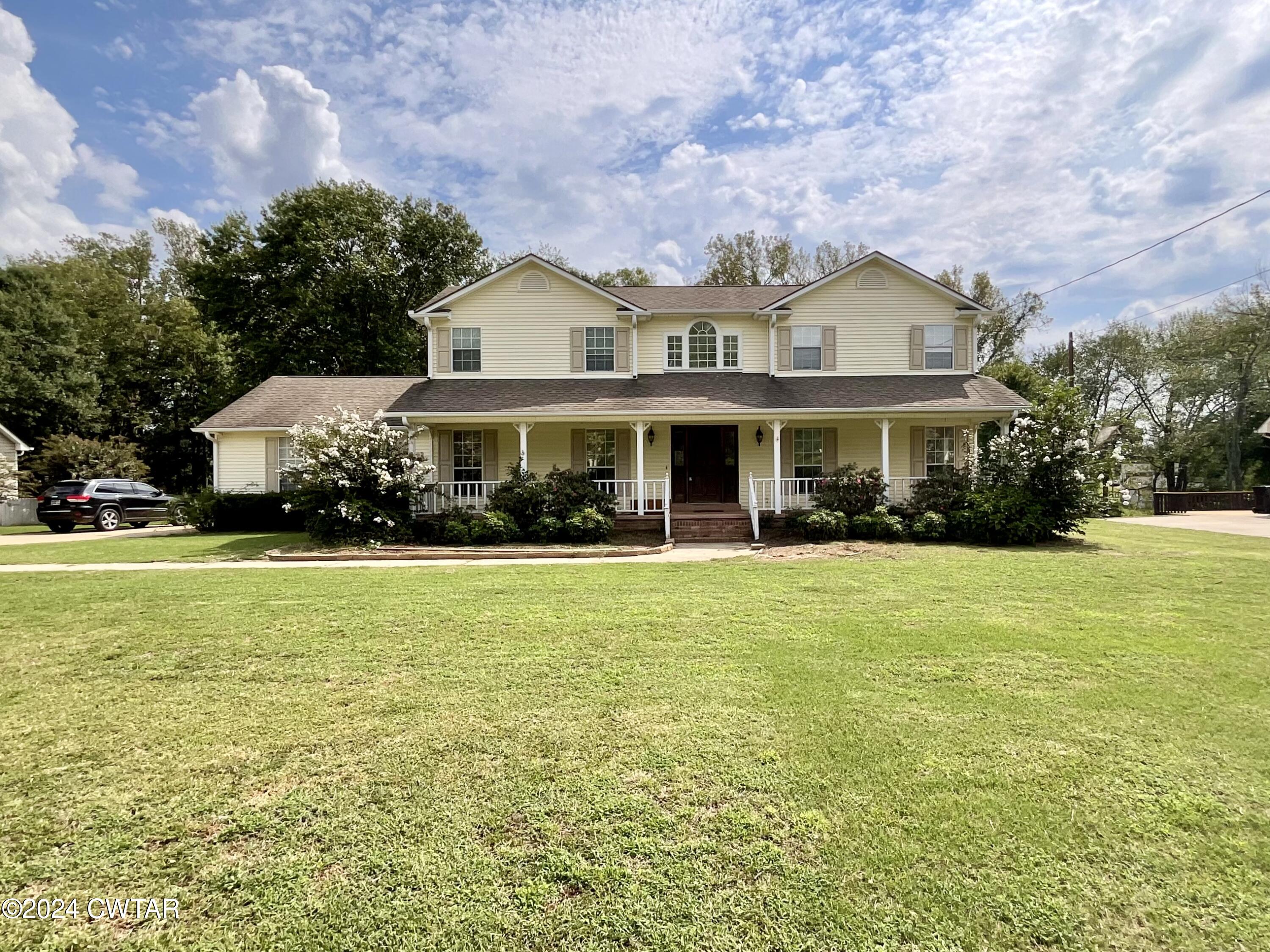 1135 Foxridge