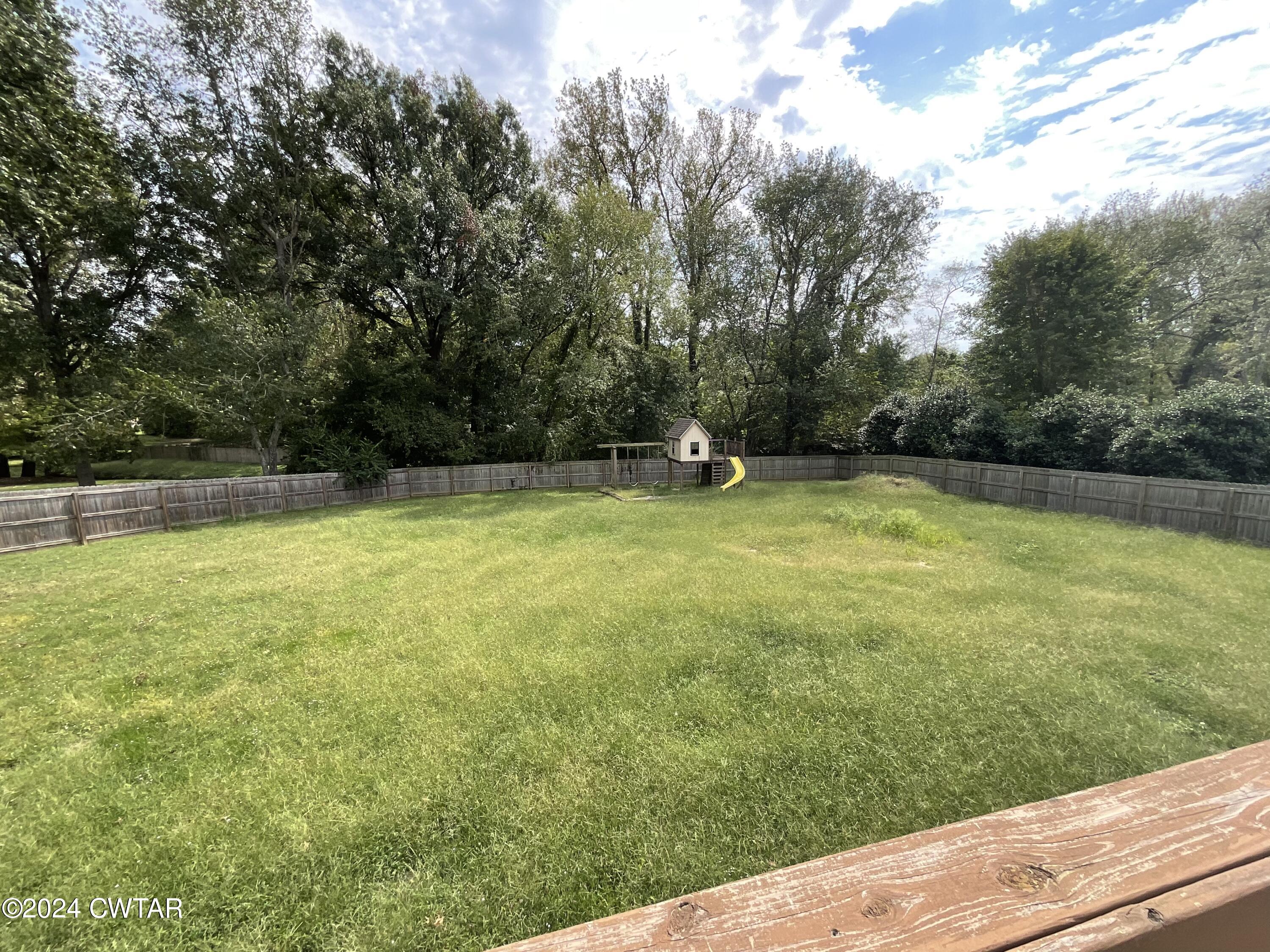 1135 Foxridge