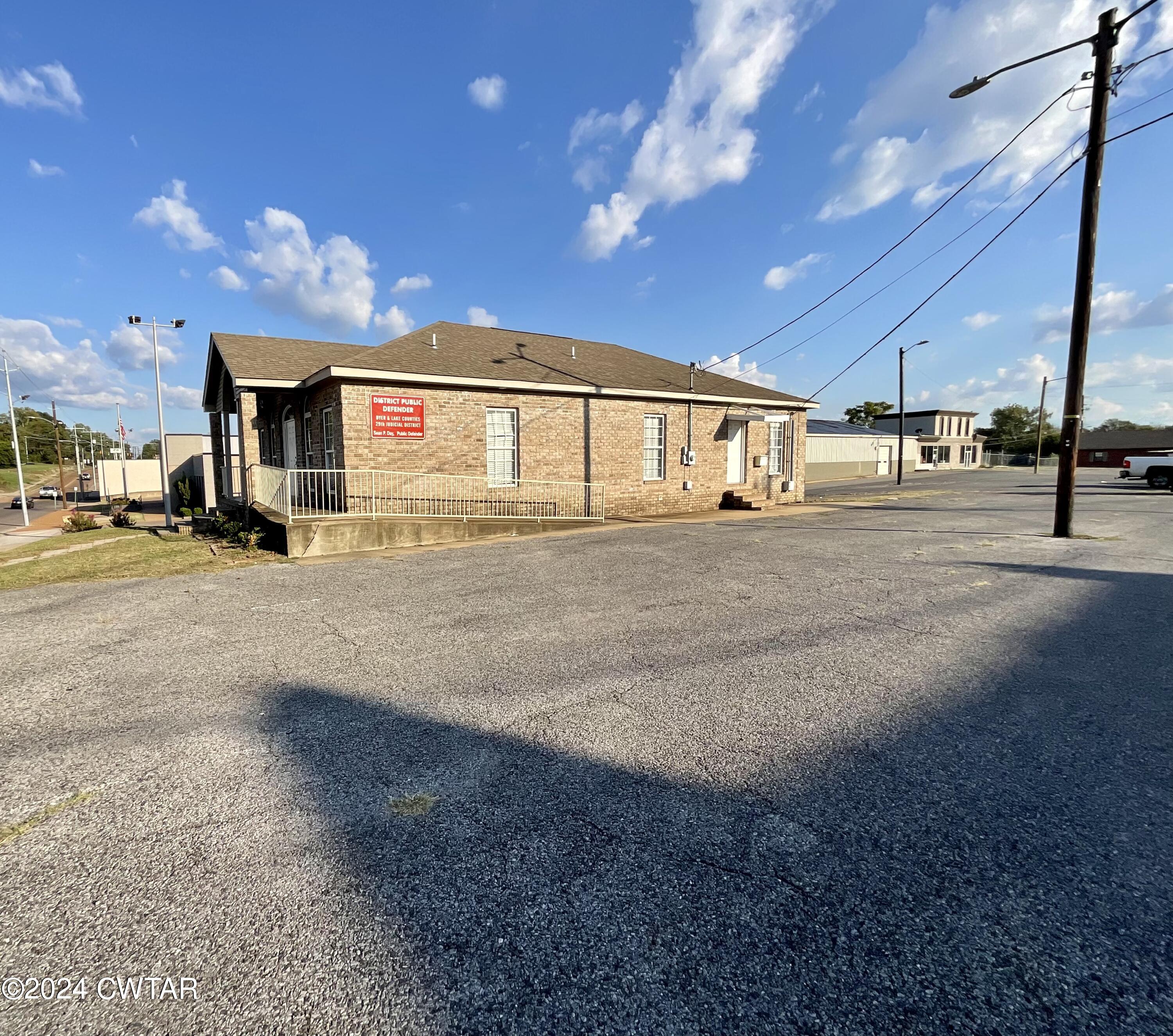 117 E Court Street