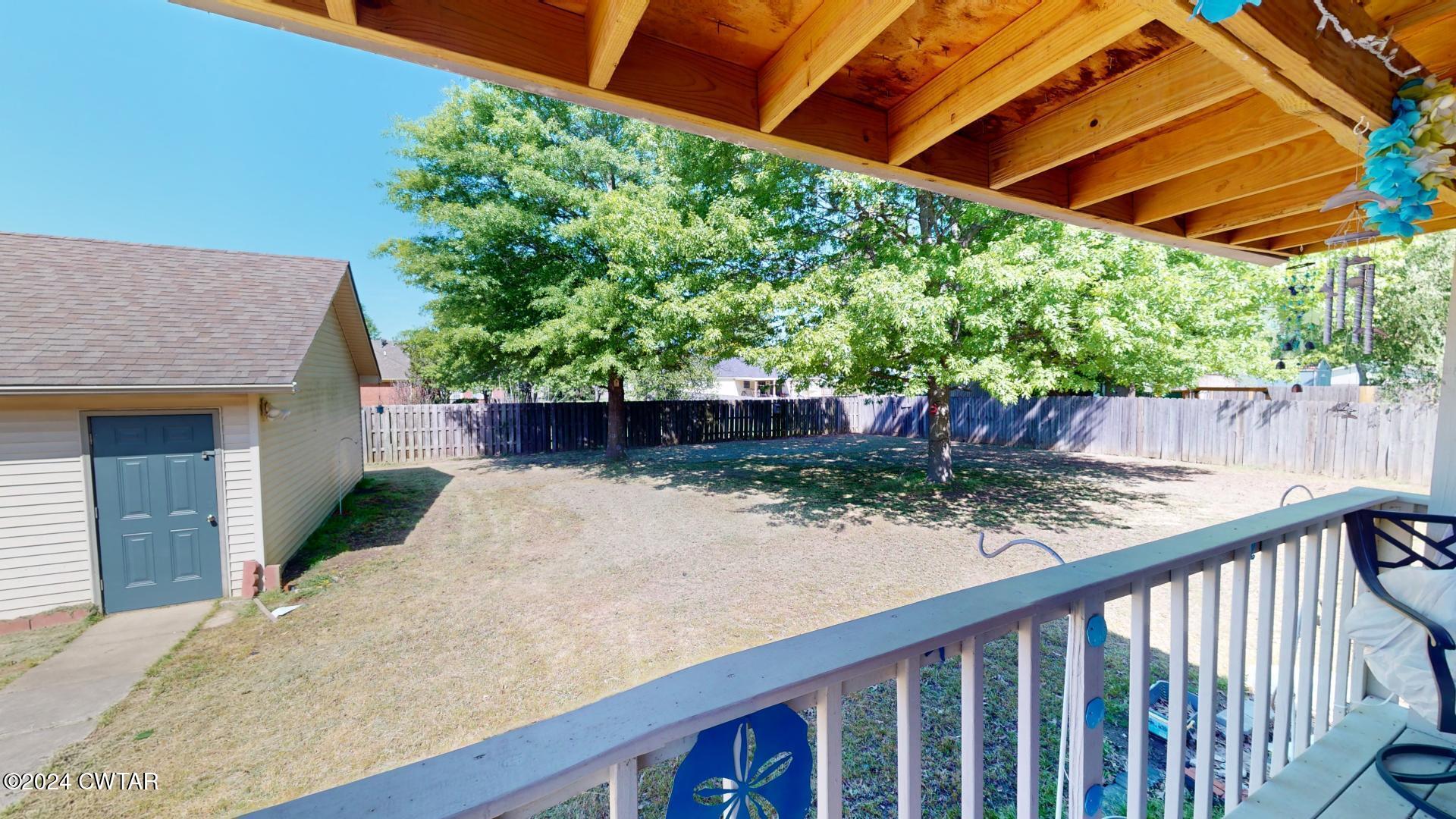2875 Clifton
