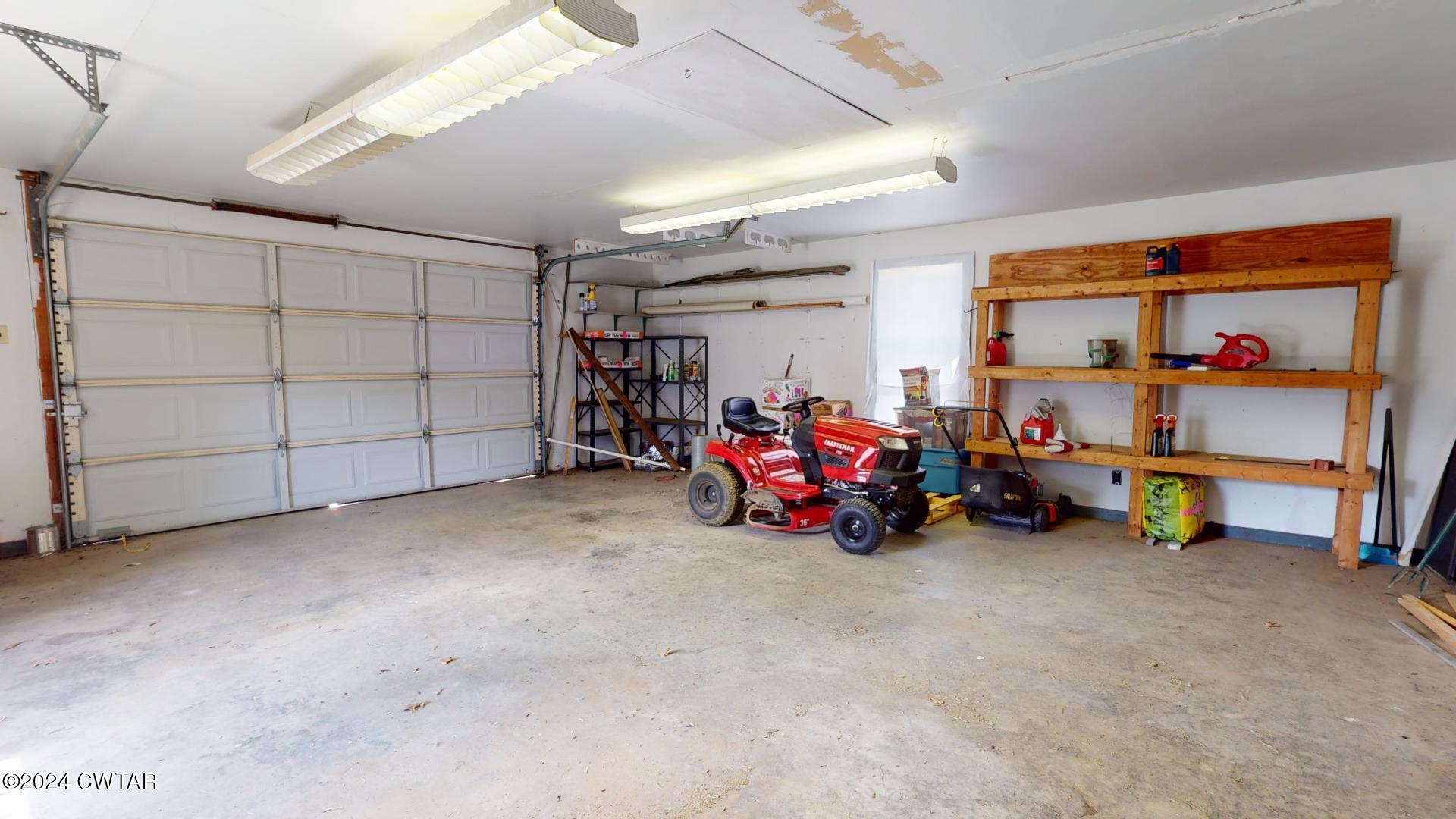 2875 Clifton