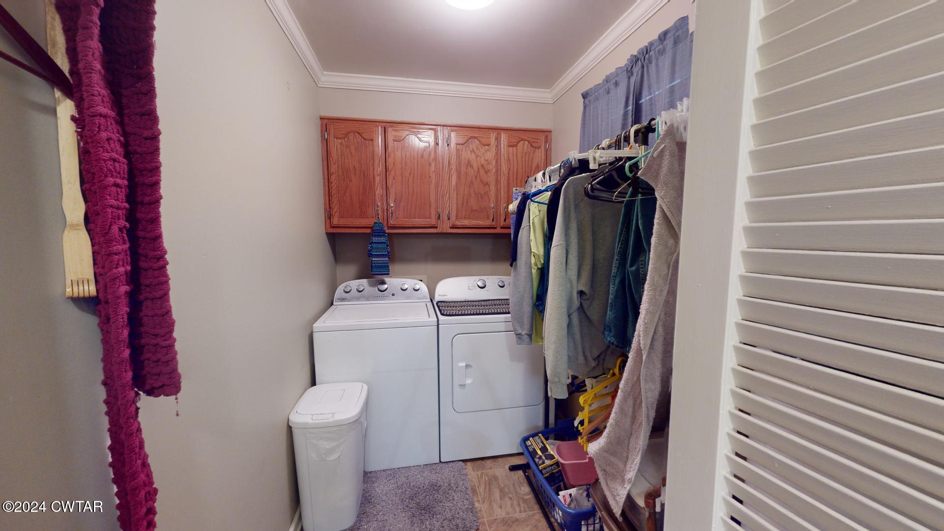 2875 Clifton