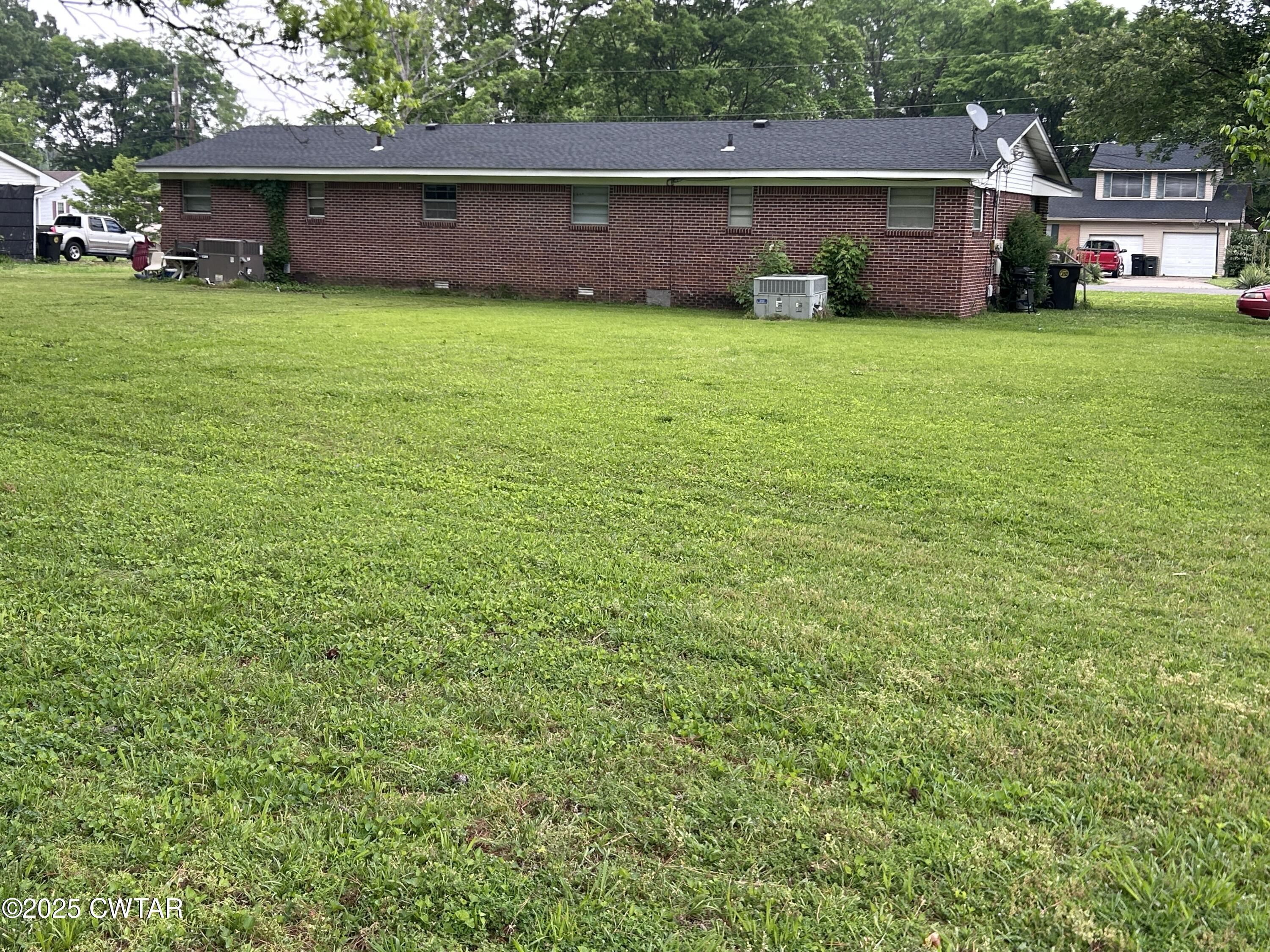 201 Eastlawn Drive, # 201-203