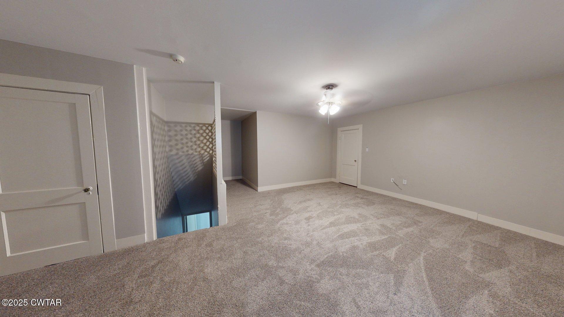 1109 N Sampson Avenue
