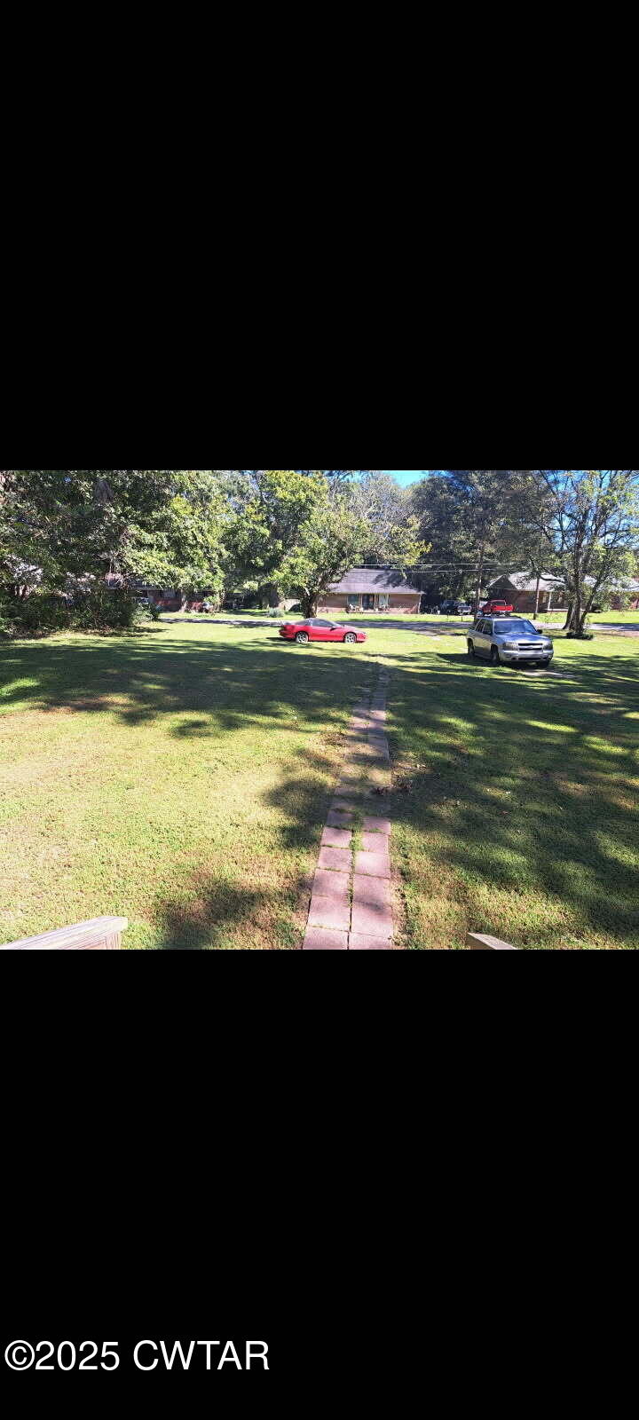 553 Peach Road