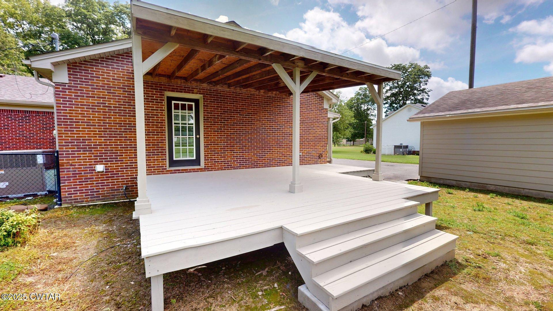 6560 Upper Finley Road