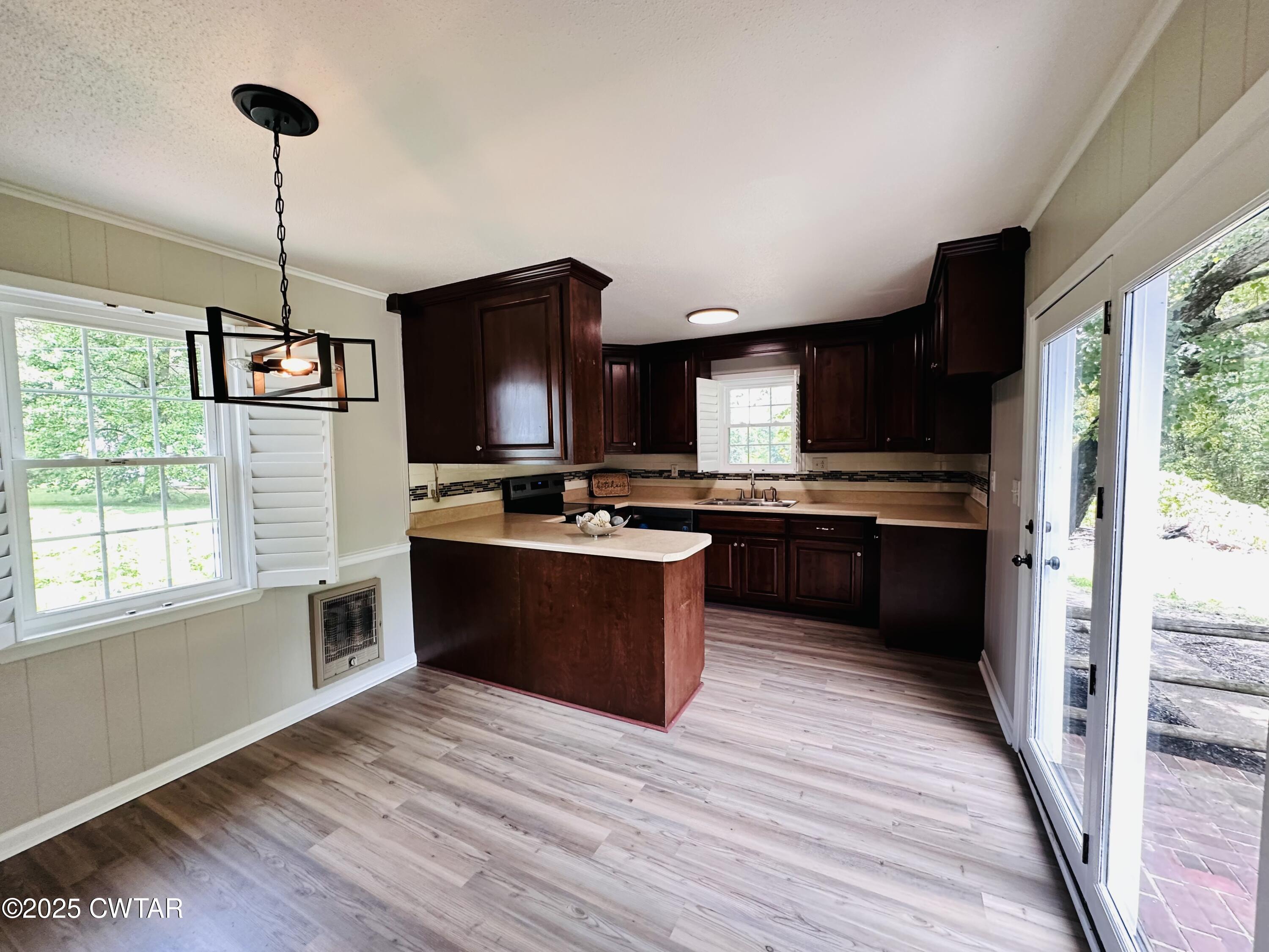 10756 N US-51