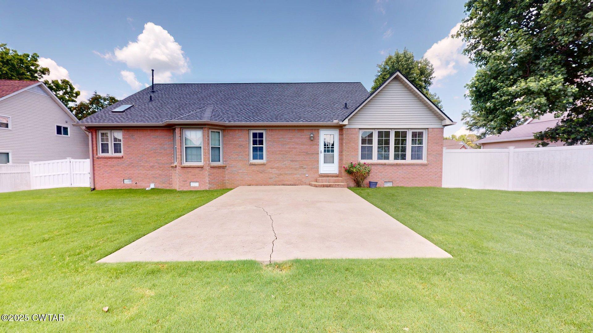 1421 Flowering Dogwood Lane