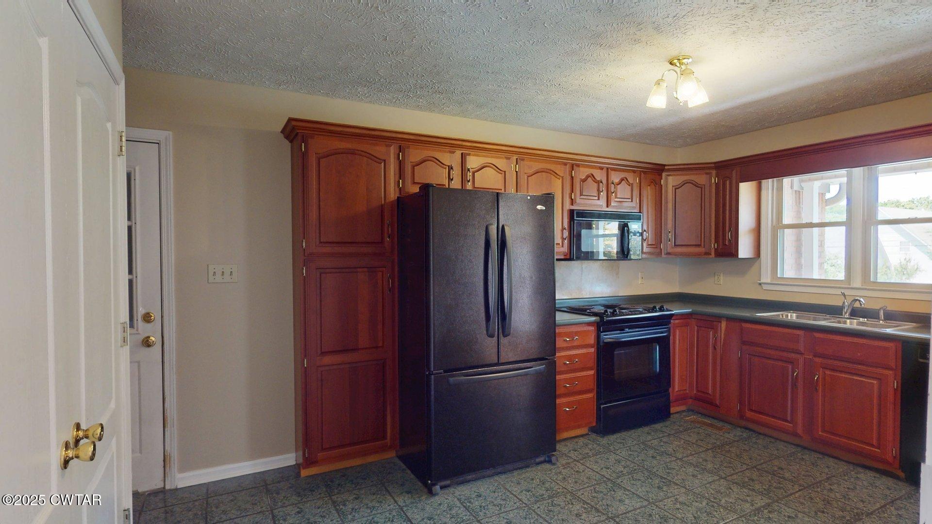 1421 Flowering Dogwood Lane