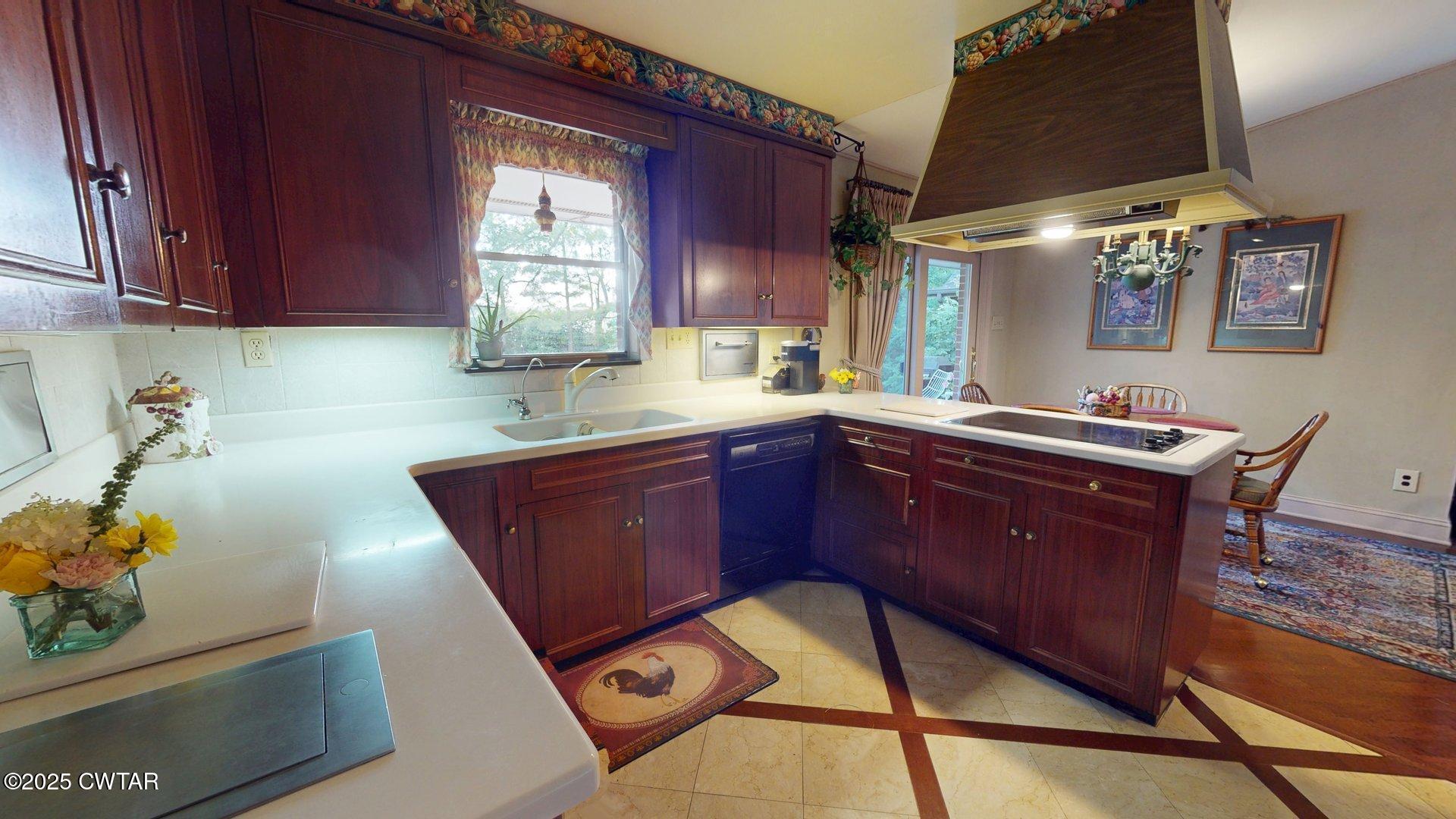 322 Flora Circle