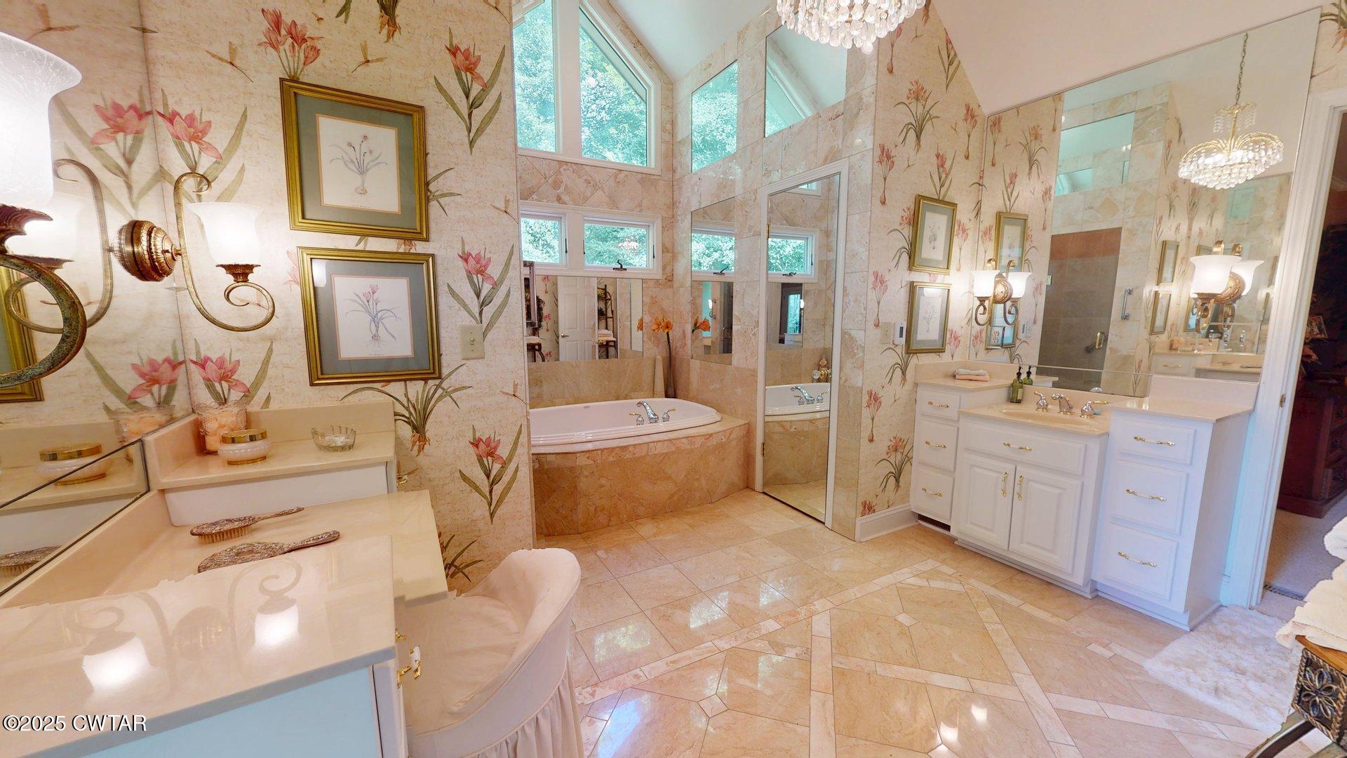 322 Flora Circle