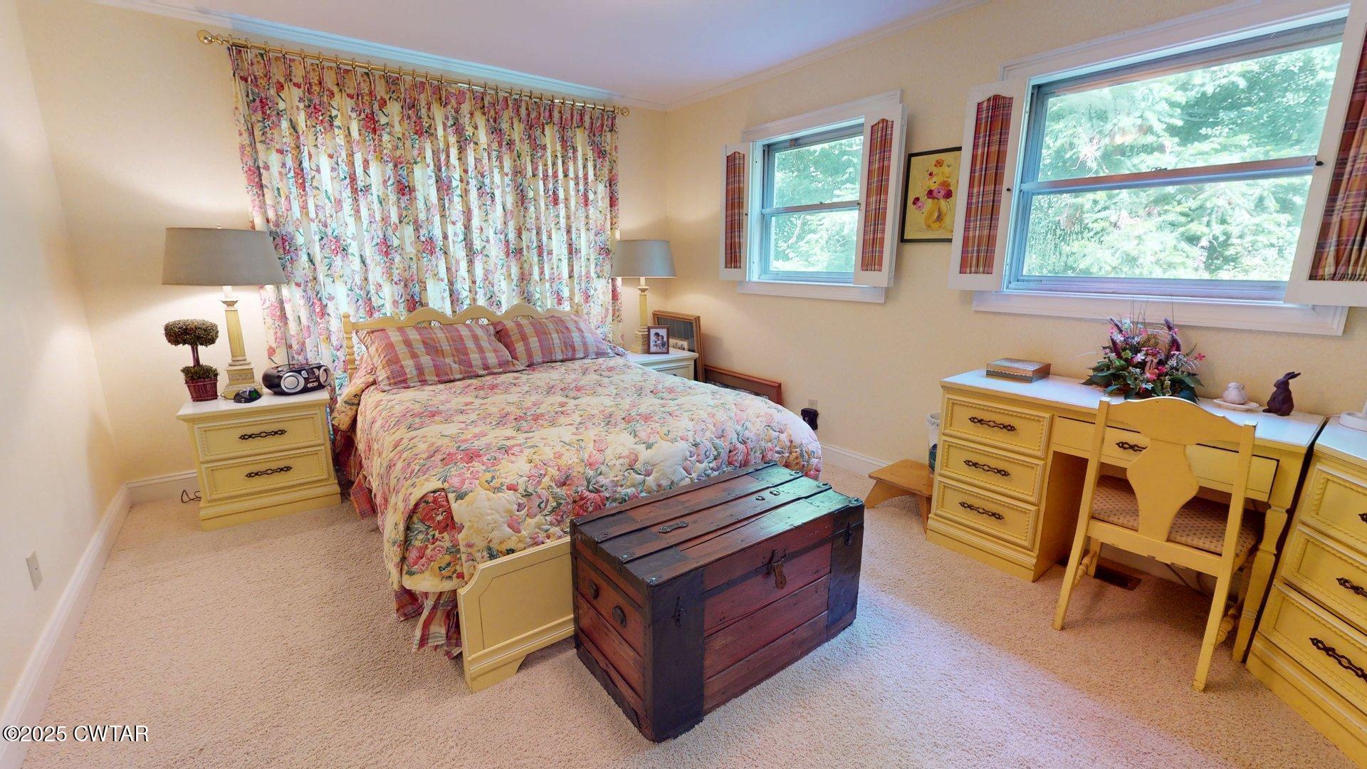 322 Flora Circle