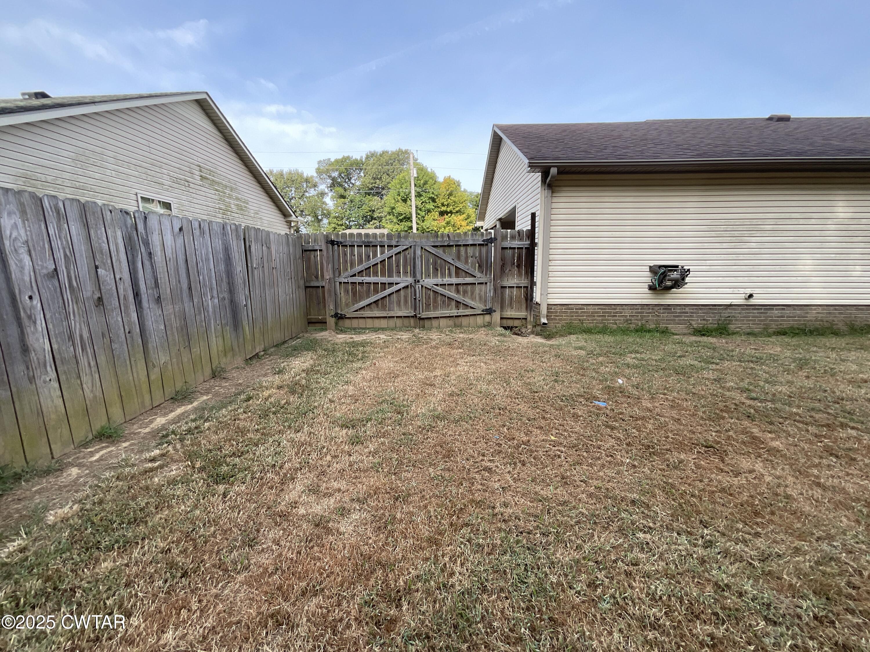 908 Granite Drive