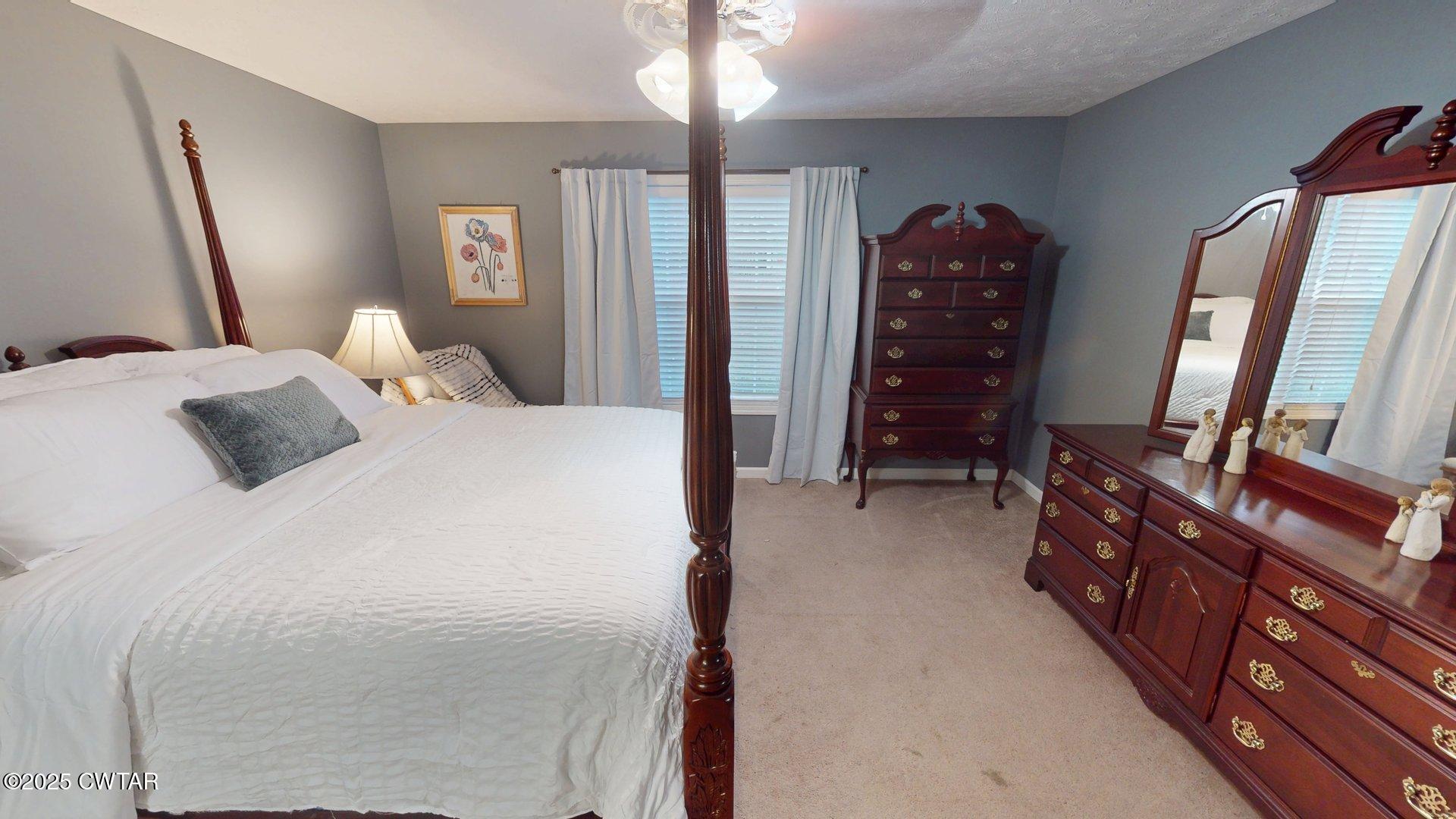 908 Granite Drive