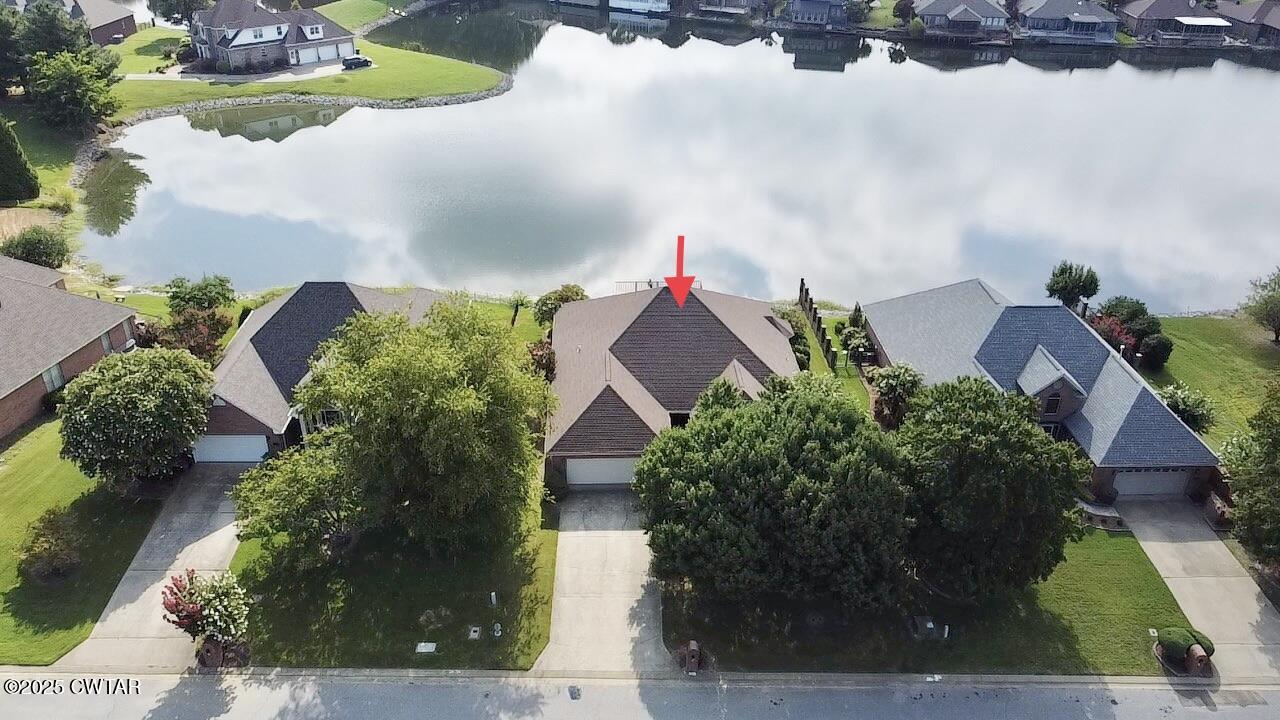 2064 Fairway Drive
