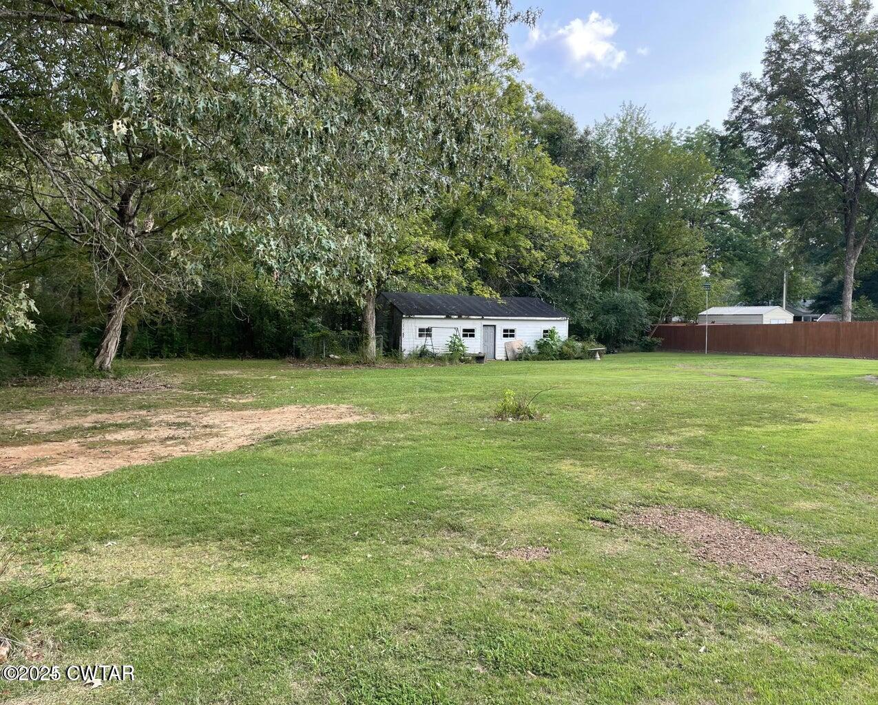44 Meadowbrook Drive