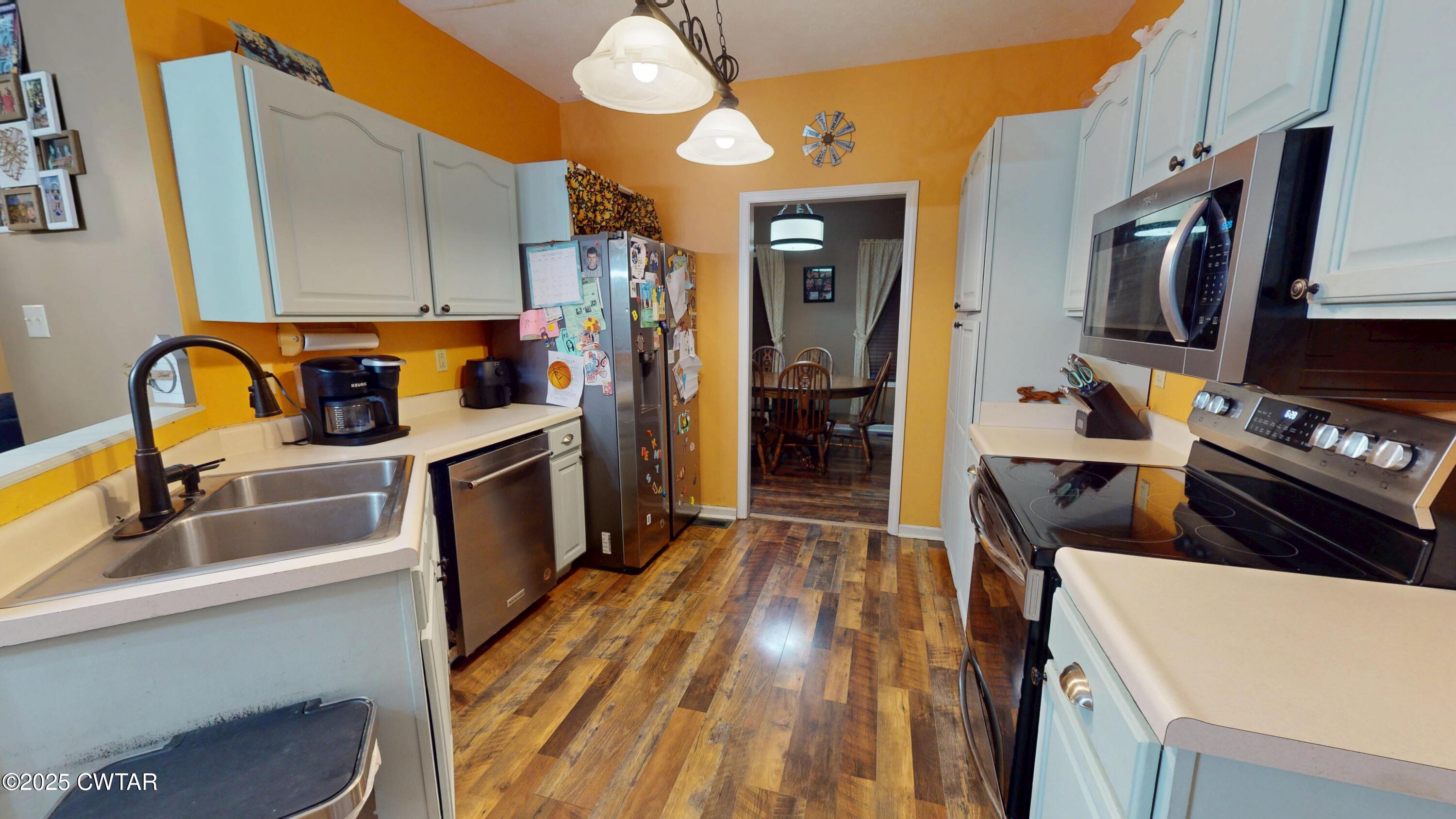891 Lacebark Cv.