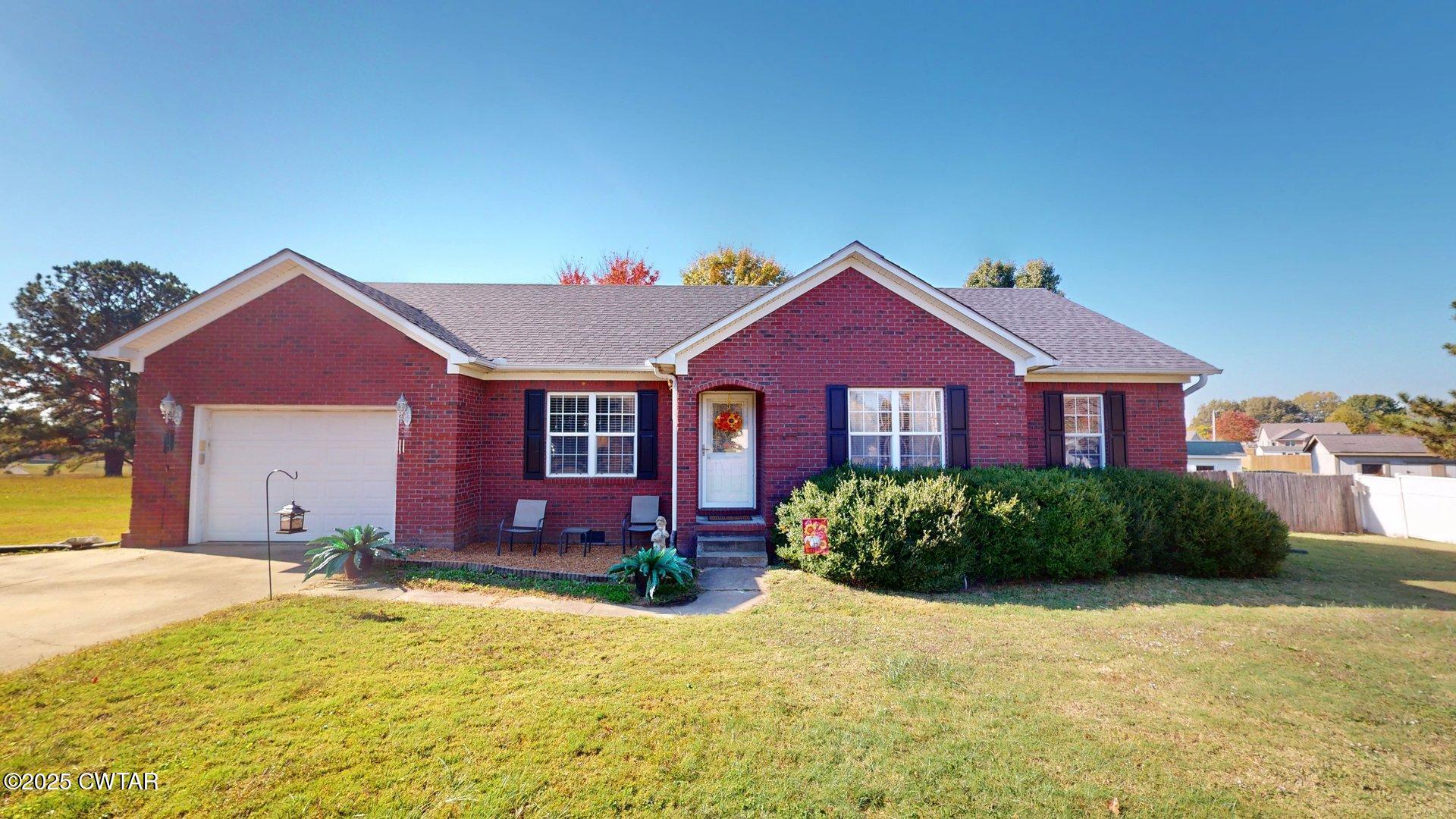 889 Torrey Pine Cove