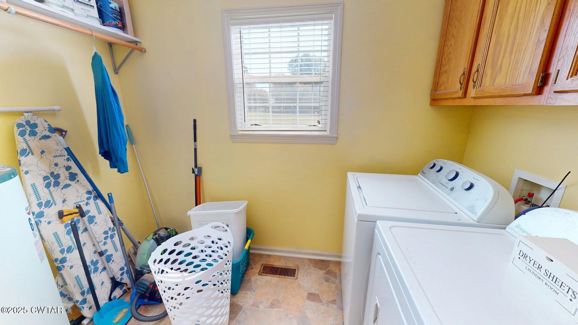 889 Torrey Pine Cove